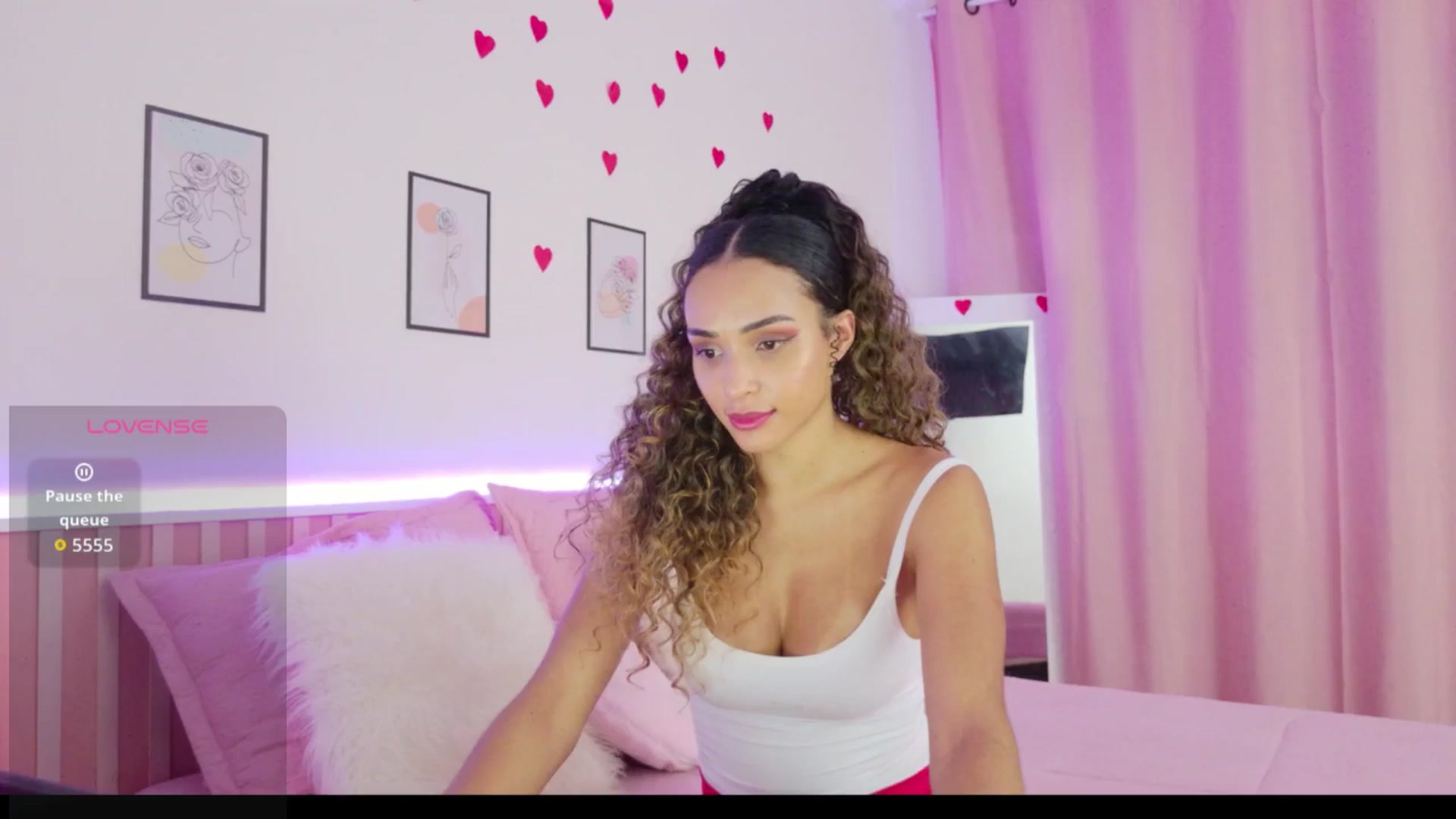 Gallery image thumbnail from Helen9g38's myfreecams stream on, 03/19/2026, 19:33 image 16 of 20