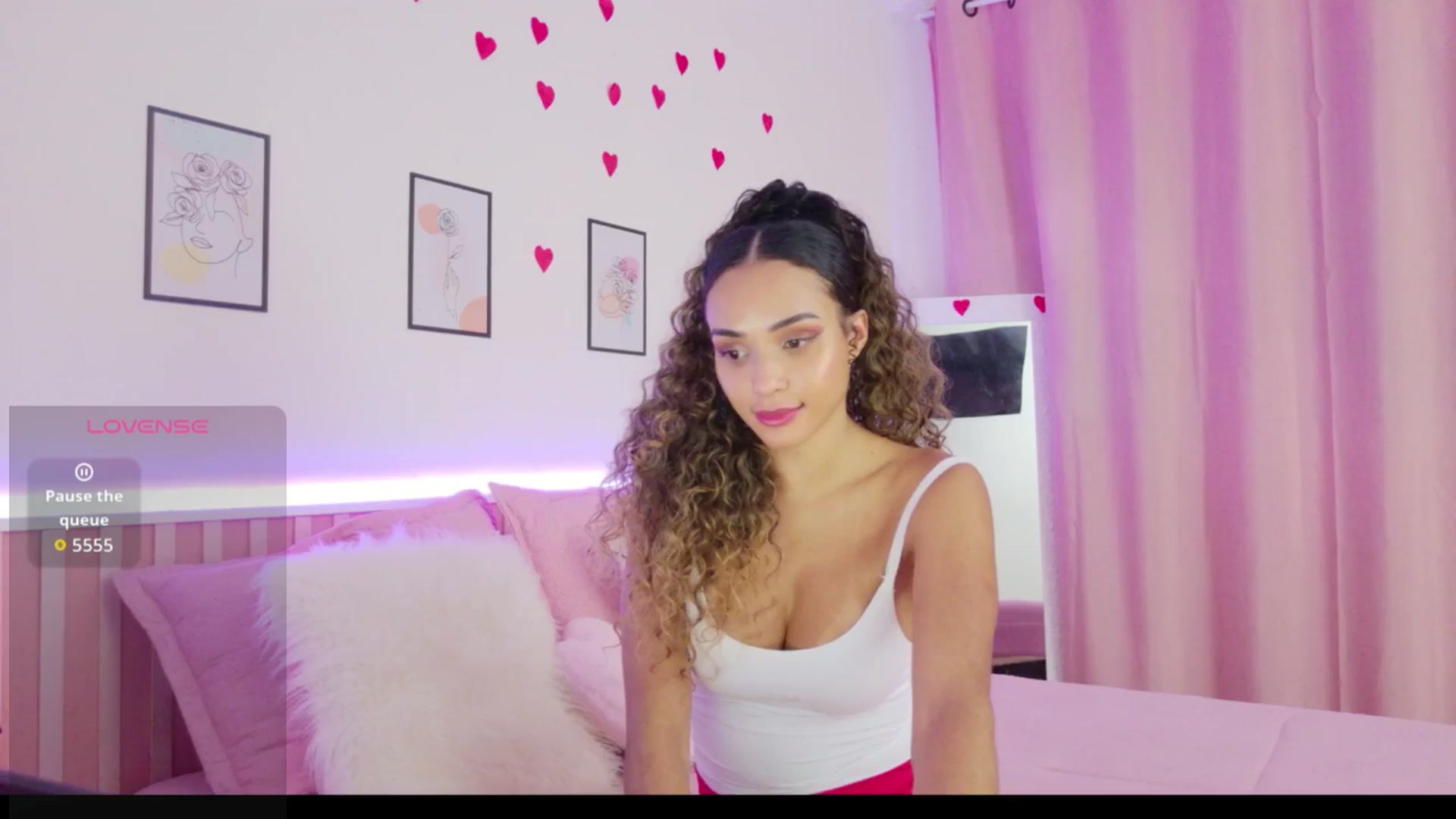 Gallery image thumbnail from Helen9g38's myfreecams stream on, 03/19/2026, 19:33 image 17 of 20