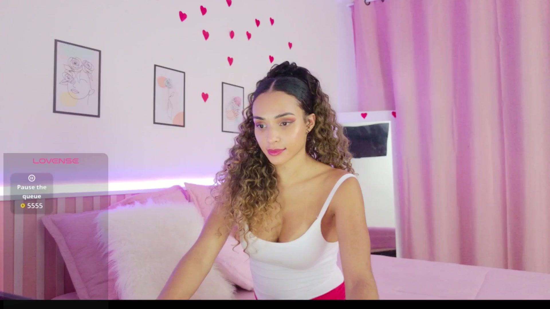 Gallery image thumbnail from Helen9g38's myfreecams stream on, 03/19/2026, 19:33 image 18 of 20
