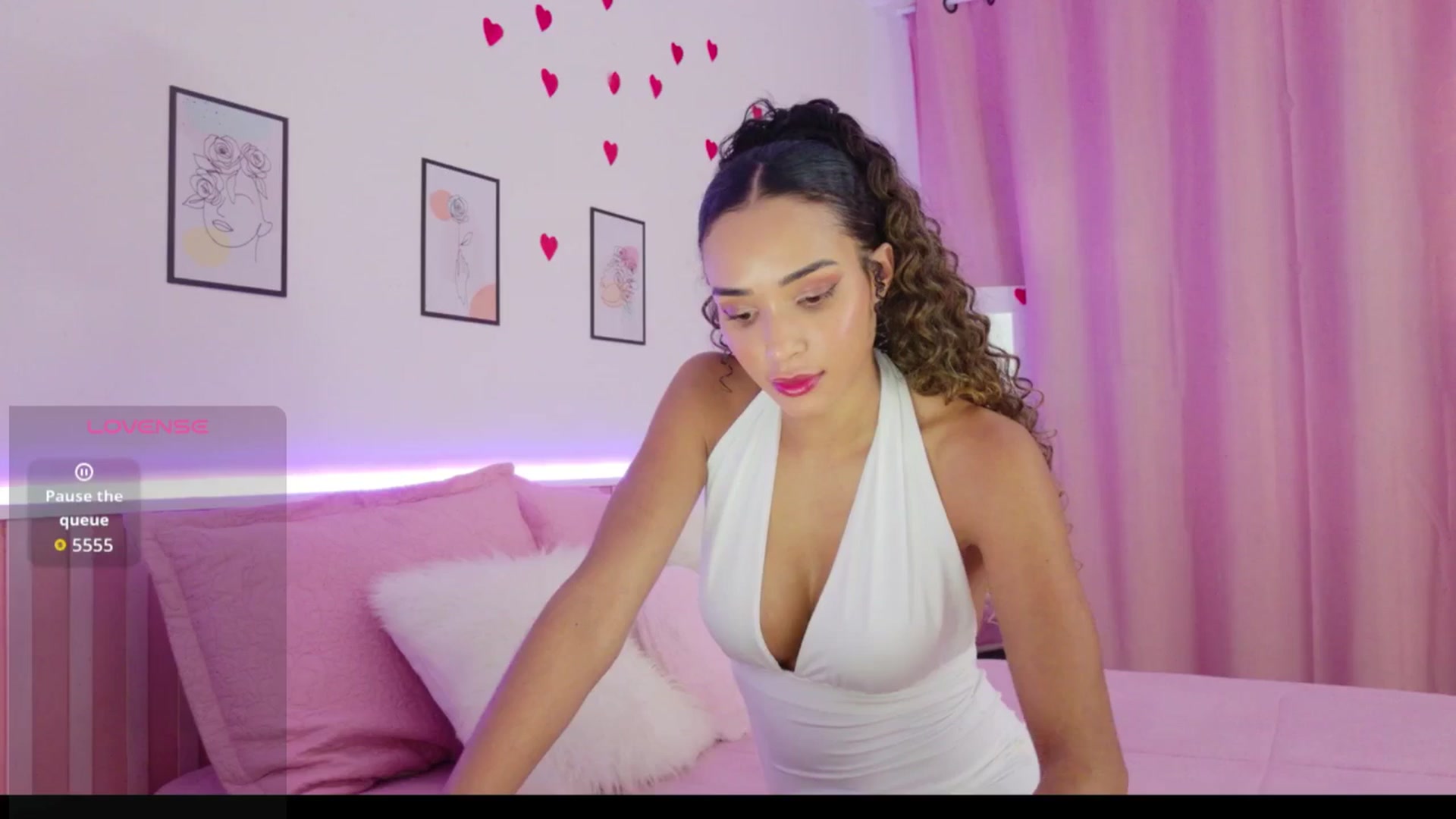Gallery image thumbnail from Helen9g38's myfreecams stream on, 03/20/2026, 18:03 image 7 of 20