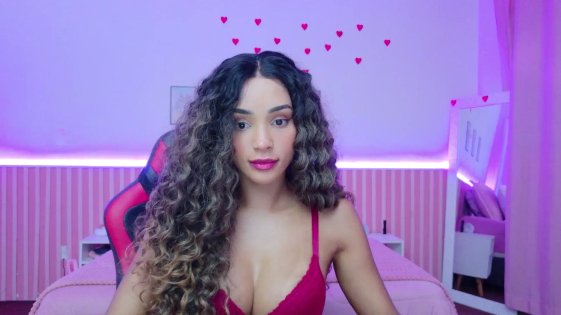 Gallery image thumbnail from Helen9g38's myfreecams stream on, 04/04/2026, 13:16 image 9 of 20
