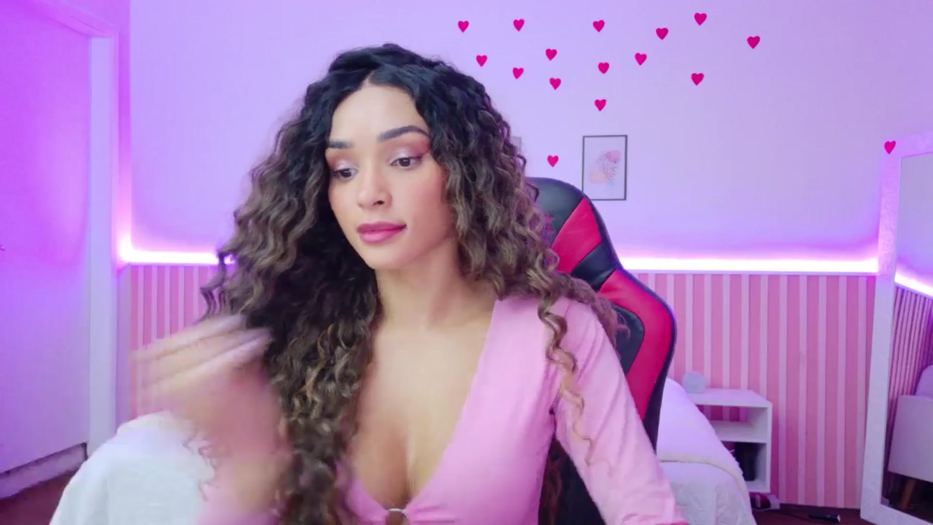 Gallery image thumbnail from Helen9g38's myfreecams stream on, 04/16/2026, 10:13 image 20 of 20