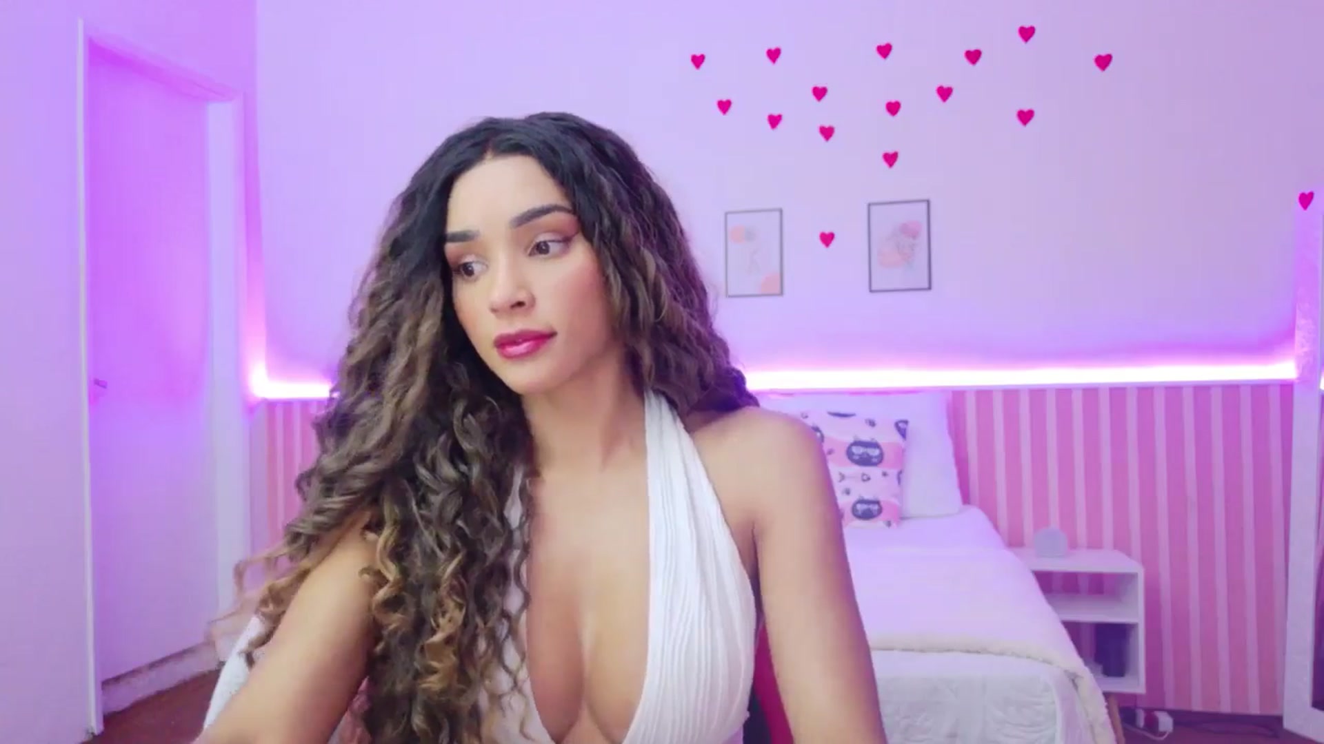Gallery image thumbnail from Helen9g38's myfreecams stream on, 05/02/2026, 11:17 image 6 of 20