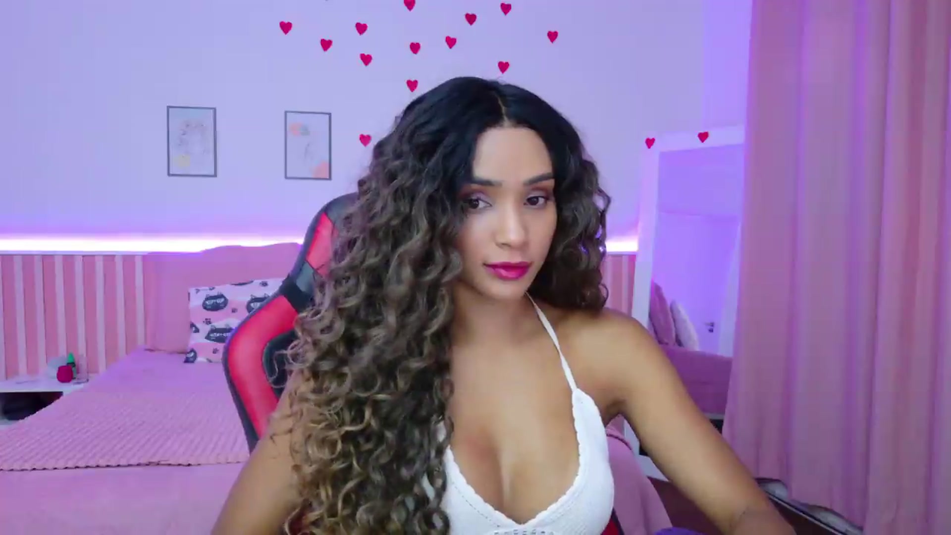 Gallery image thumbnail from Helen9g38's myfreecams stream on, 09/04/2026, 18:32 image 5 of 20