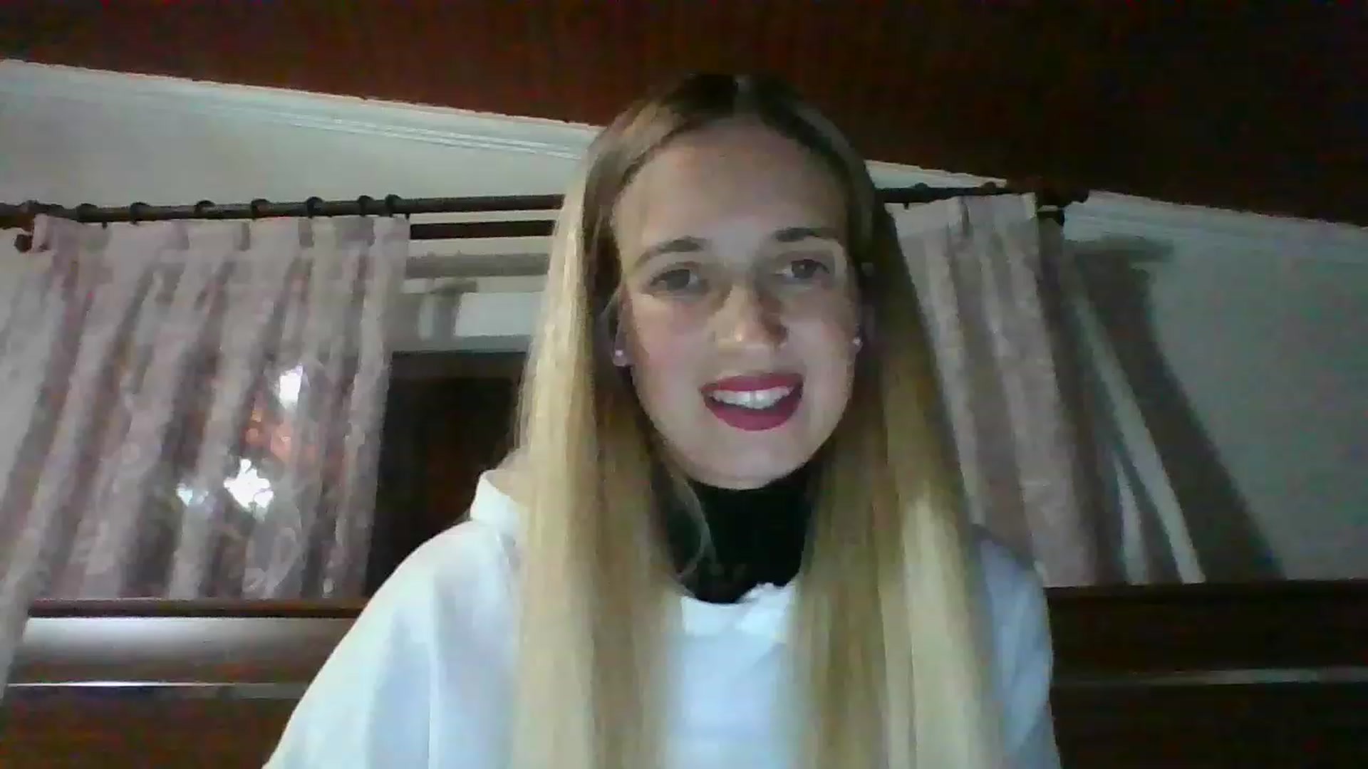 Gallery image thumbnail from HelenMint's myfreecams stream on, 12/02/2022, 16:56 image 9 of 20