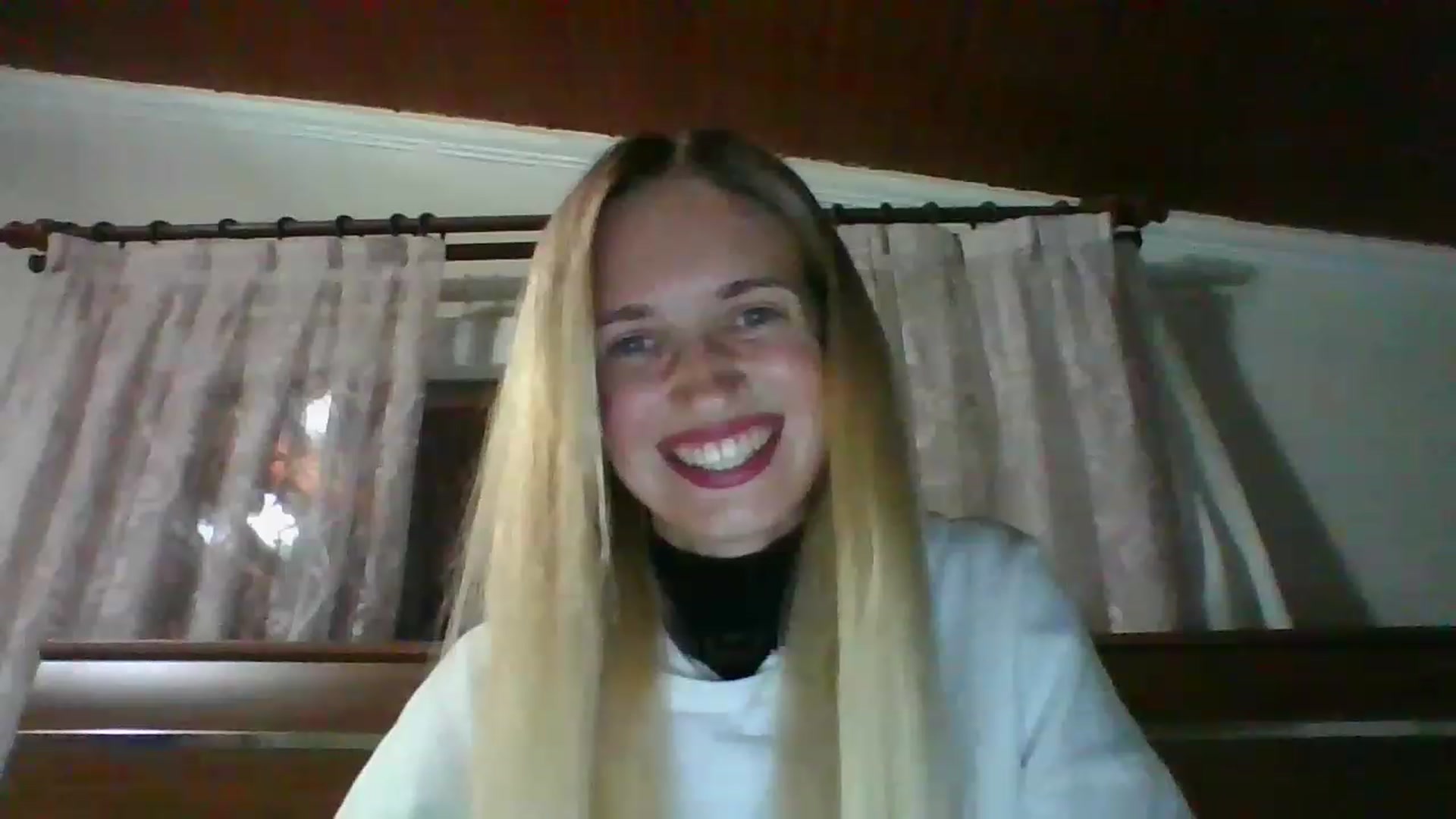 Gallery image thumbnail from HelenMint's myfreecams stream on, 12/02/2022, 16:56 image 15 of 20
