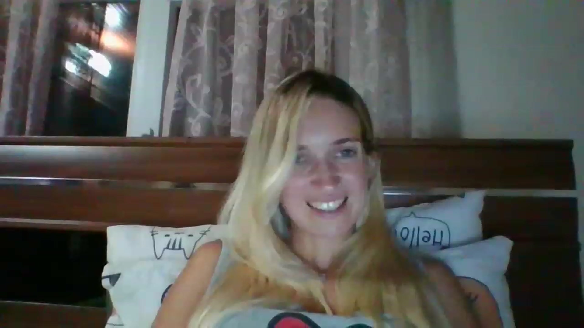 Gallery image thumbnail from HelenMint's myfreecams stream on, 12/30/2022, 17:58 image 8 of 20