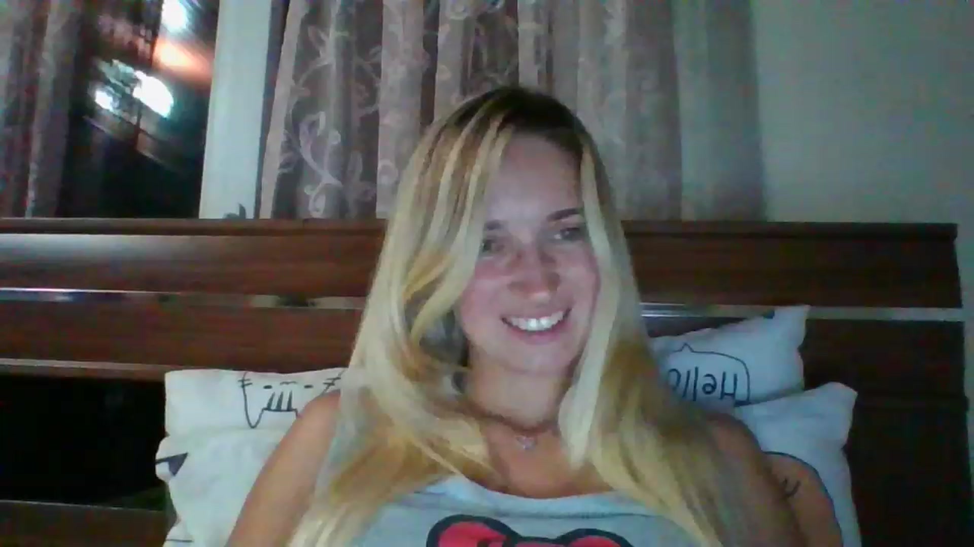 Gallery image thumbnail from HelenMint's myfreecams stream on, 12/30/2022, 17:58 image 4 of 20