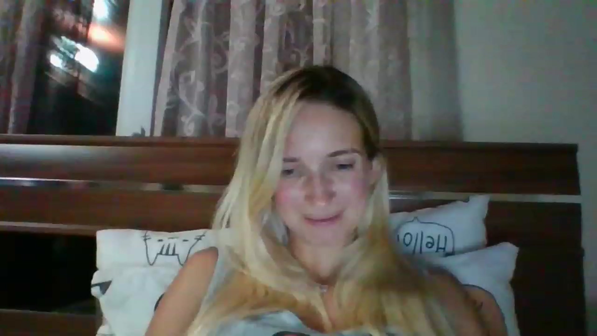 Gallery image thumbnail from HelenMint's myfreecams stream on, 12/30/2022, 17:58 image 7 of 20