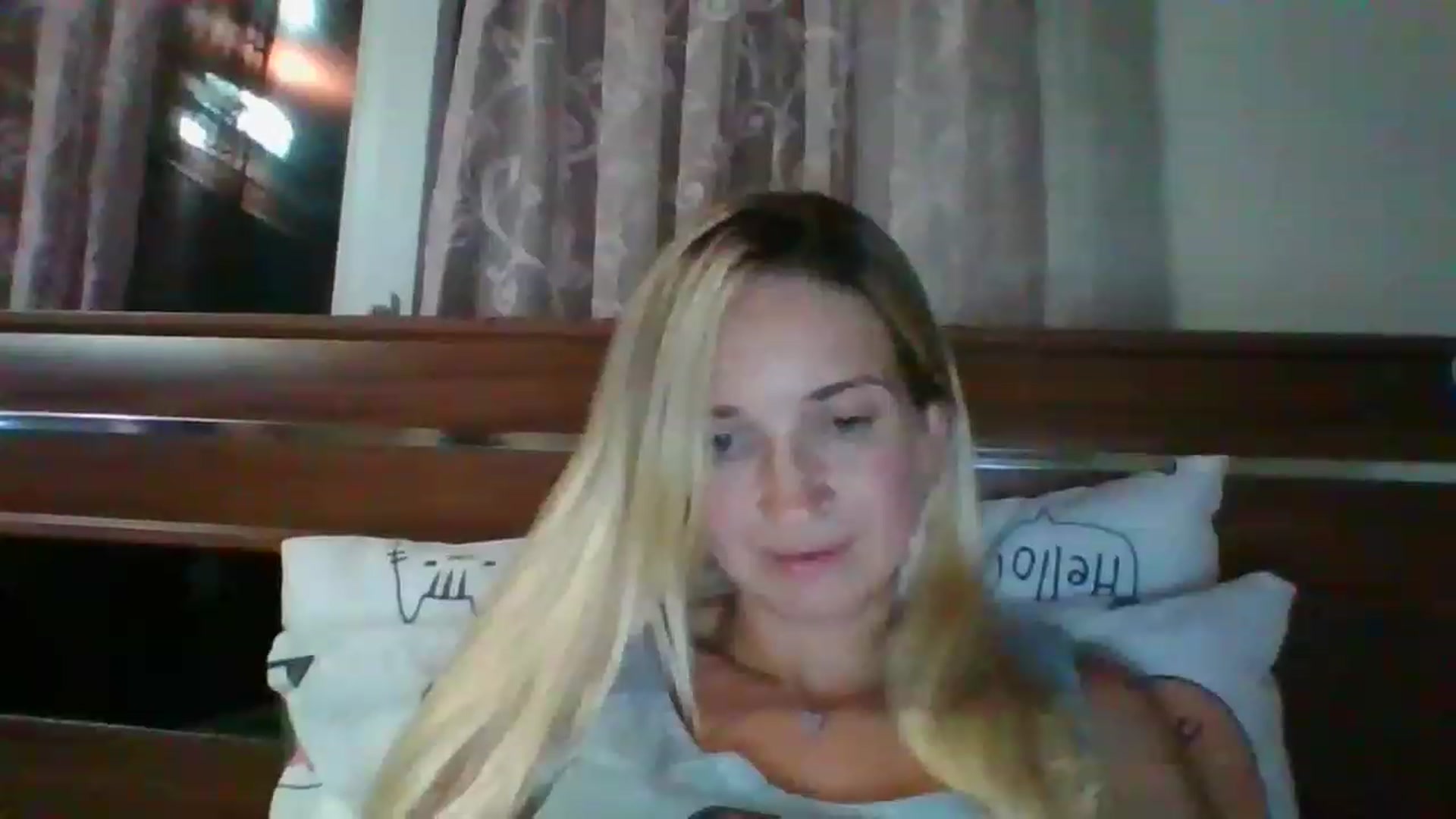 Gallery image thumbnail from HelenMint's myfreecams stream on, 12/30/2022, 17:58 image 12 of 20