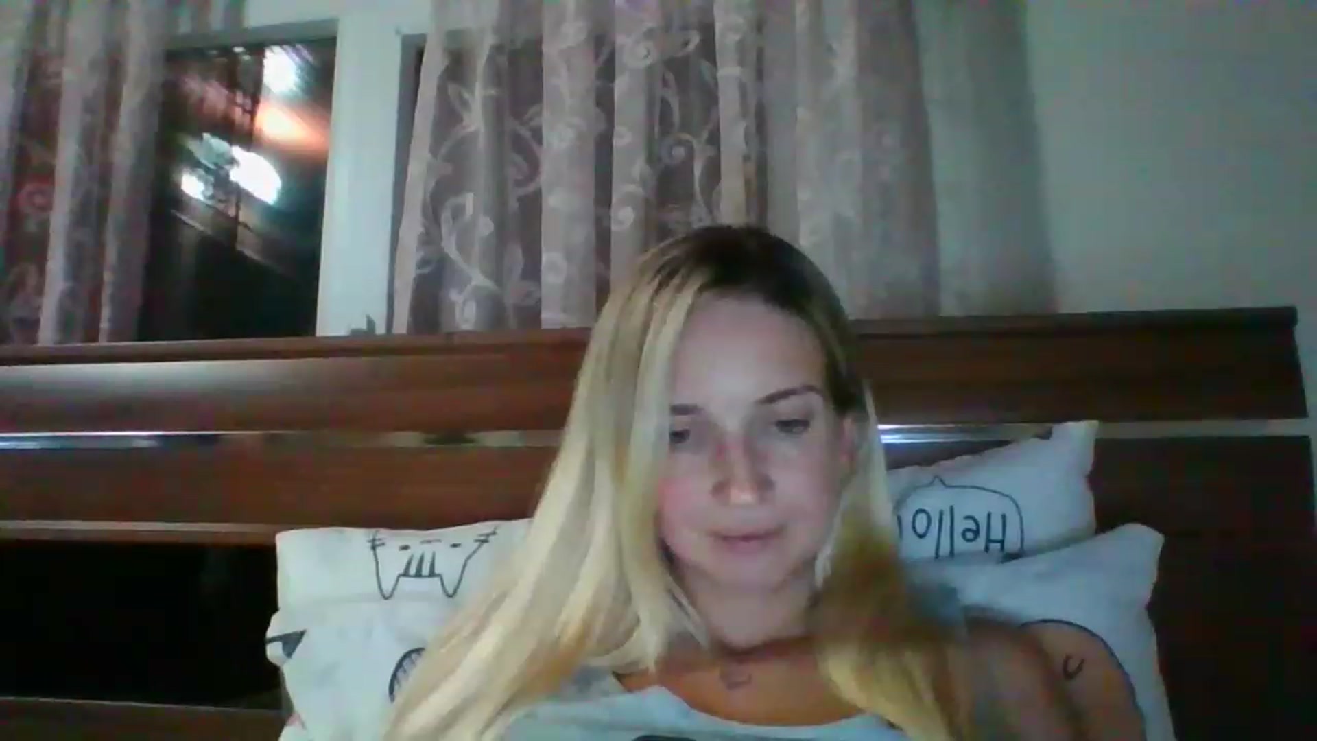 Gallery image thumbnail from HelenMint's myfreecams stream on, 12/30/2022, 17:58 image 13 of 20