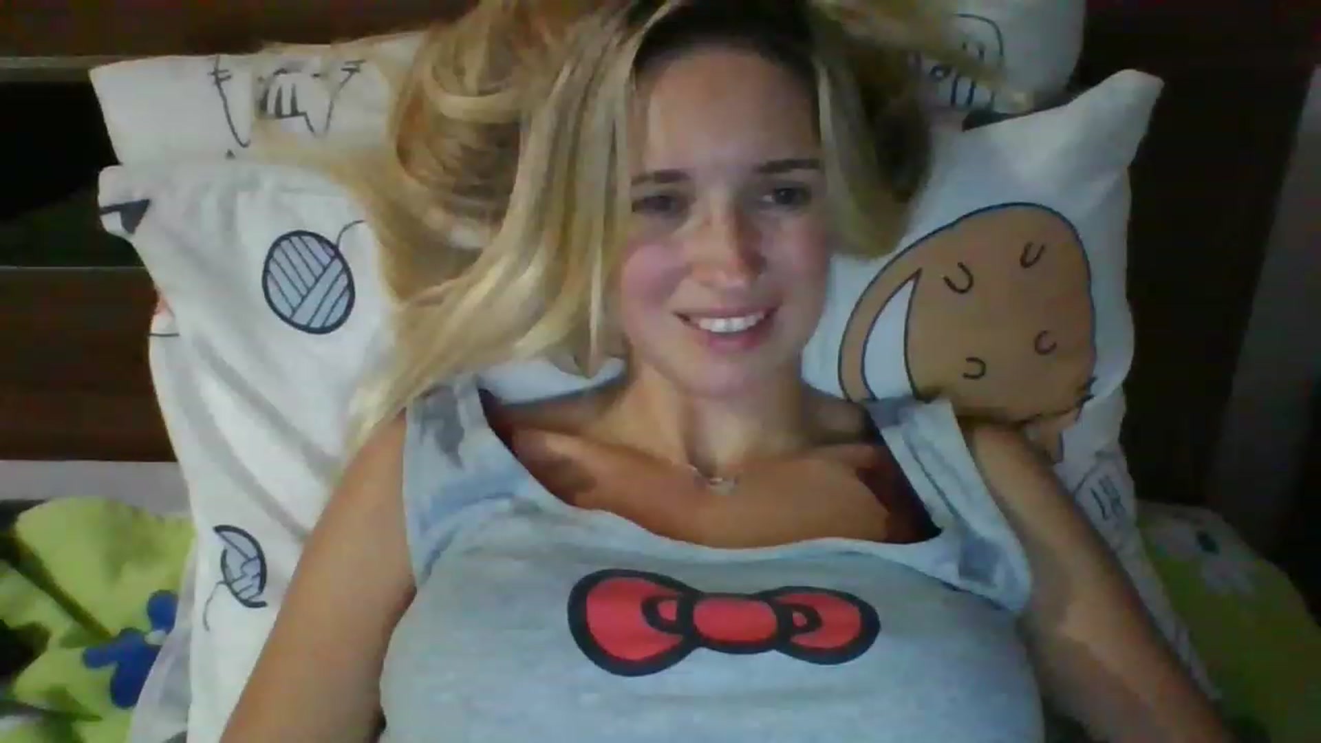 Gallery image thumbnail from HelenMint's myfreecams stream on, 12/30/2022, 19:57 image 13 of 20