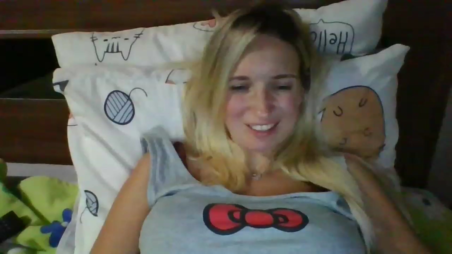 Gallery image thumbnail from HelenMint's myfreecams stream on, 12/30/2022, 19:57 image 10 of 20