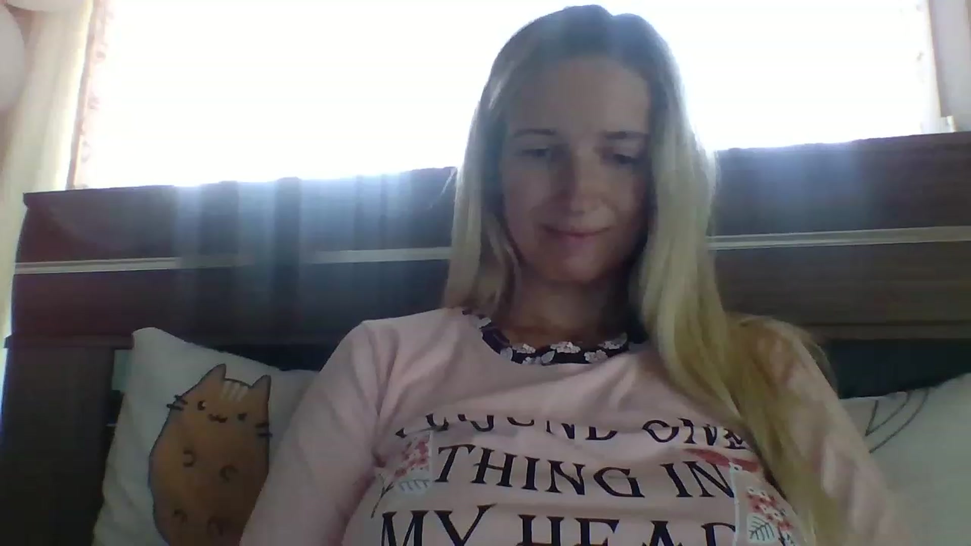 Gallery image thumbnail from HelenMint's myfreecams stream on, 05/04/2023, 10:59 image 13 of 20