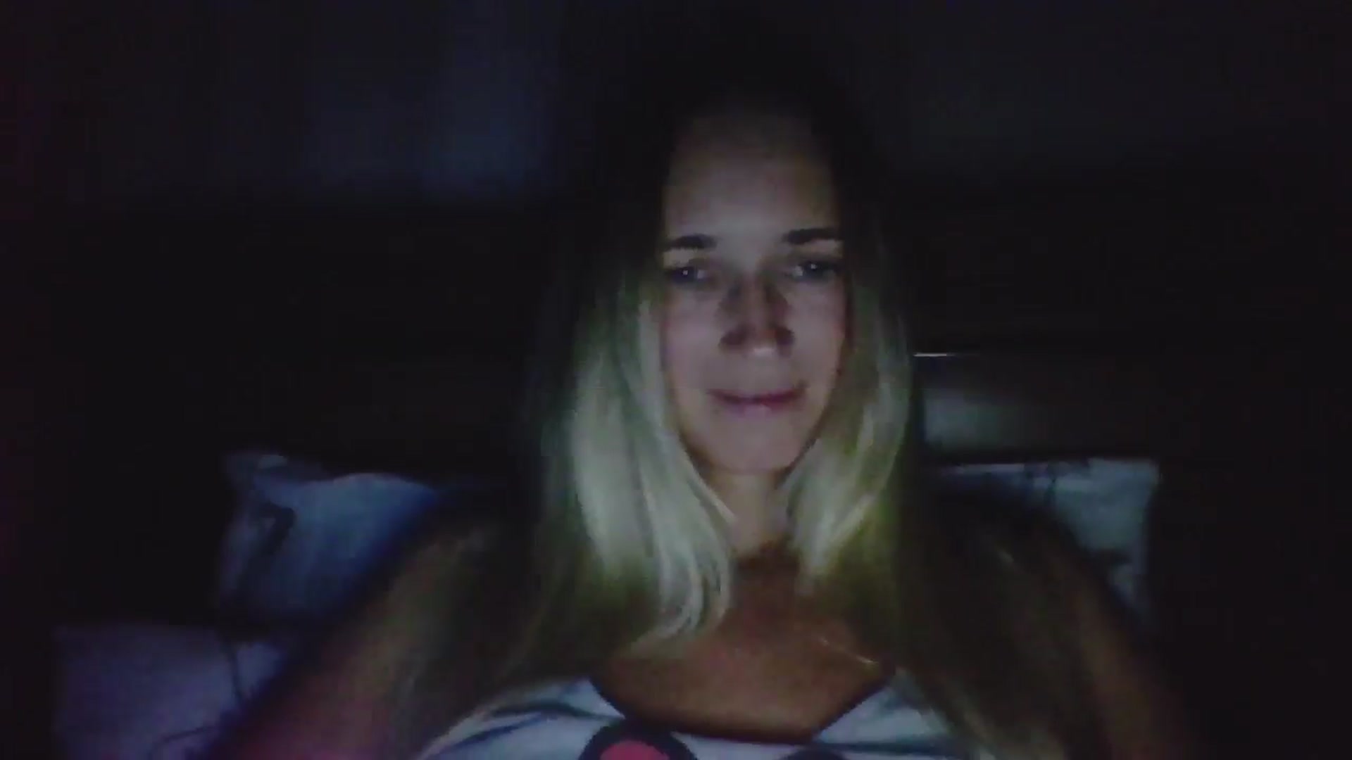 Gallery image thumbnail from HelenMint's myfreecams stream on, 09/09/2024, 21:47 image 7 of 20