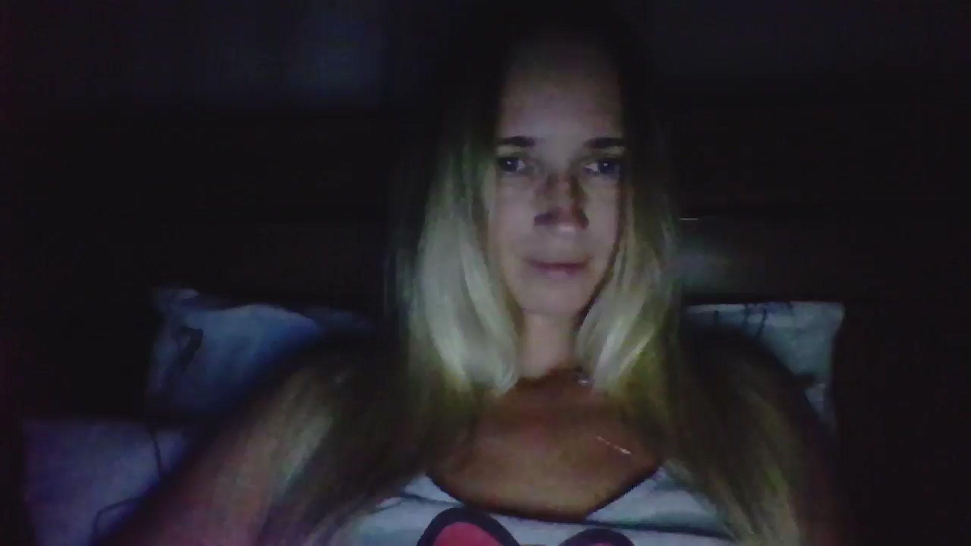Gallery image thumbnail from HelenMint's myfreecams stream on, 09/09/2024, 21:47 image 1 of 20