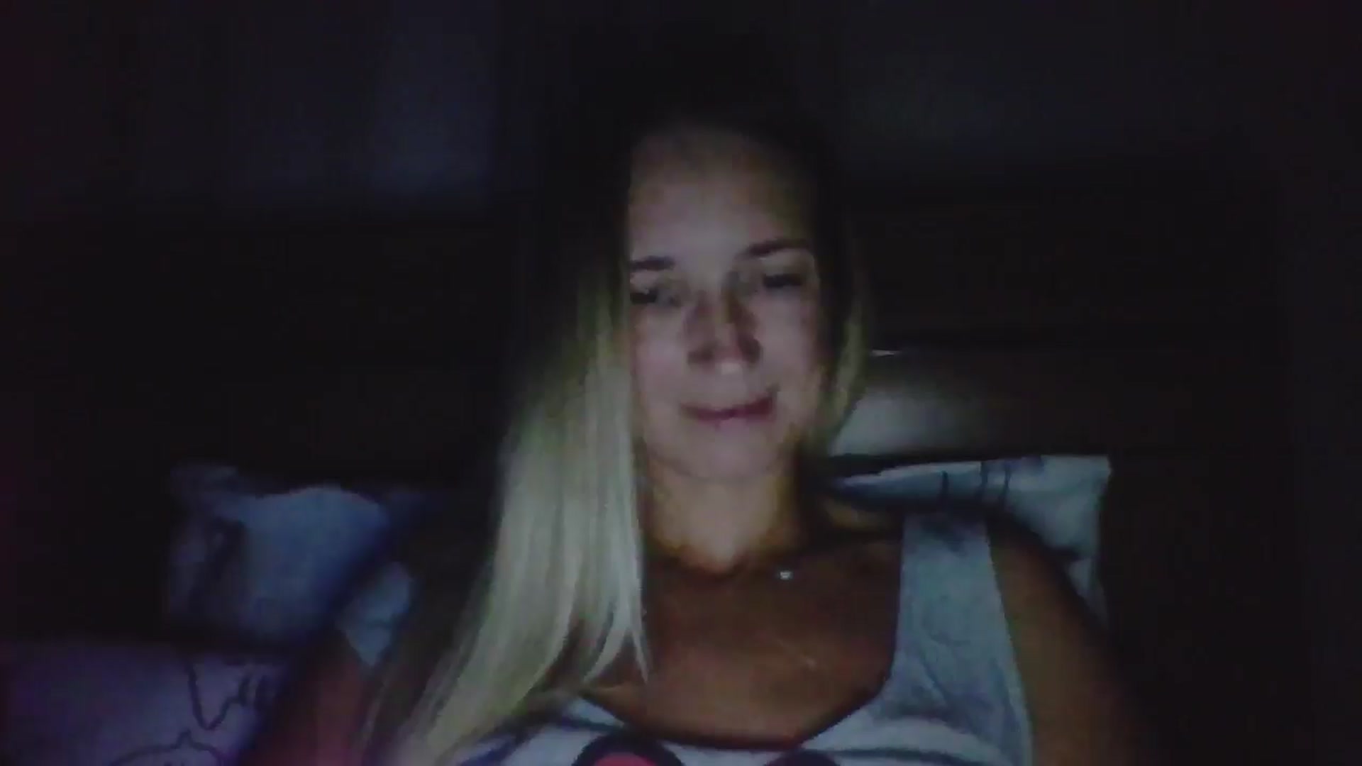Gallery image thumbnail from HelenMint's myfreecams stream on, 09/09/2024, 21:47 image 16 of 20