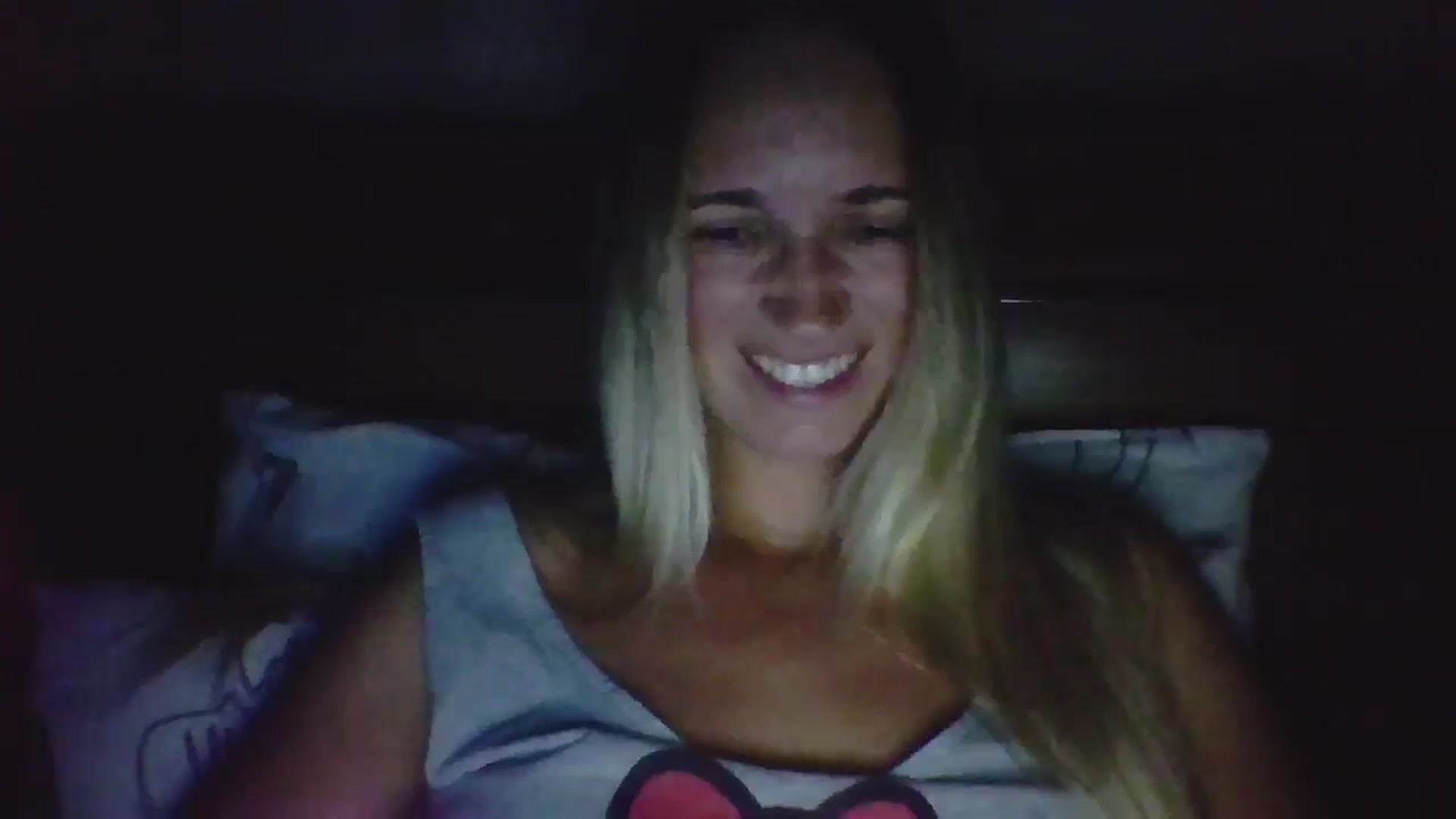 Gallery image thumbnail from HelenMint's myfreecams stream on, 09/09/2024, 21:47 image 8 of 20