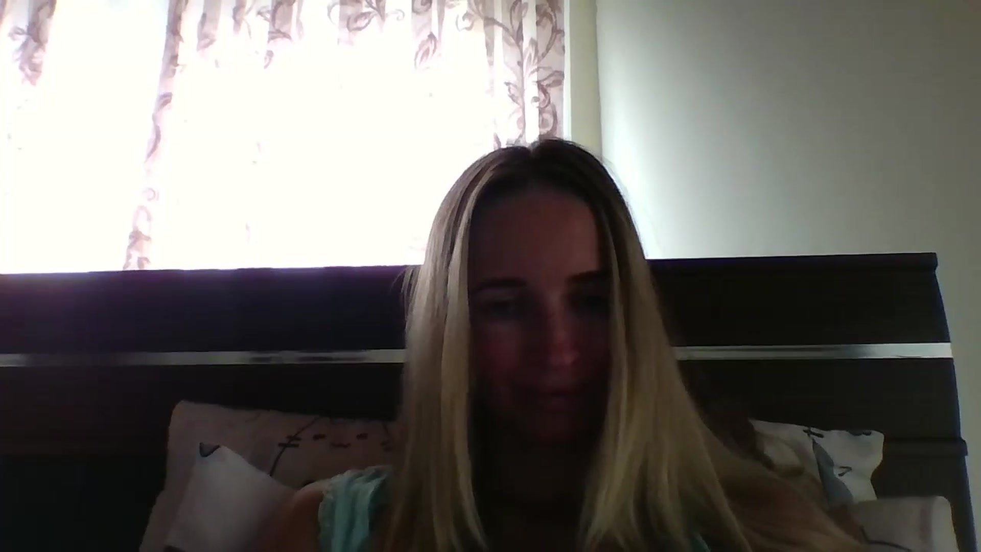 Gallery image thumbnail from HelenMint's myfreecams stream on, 10/11/2024, 07:42 image 20 of 20