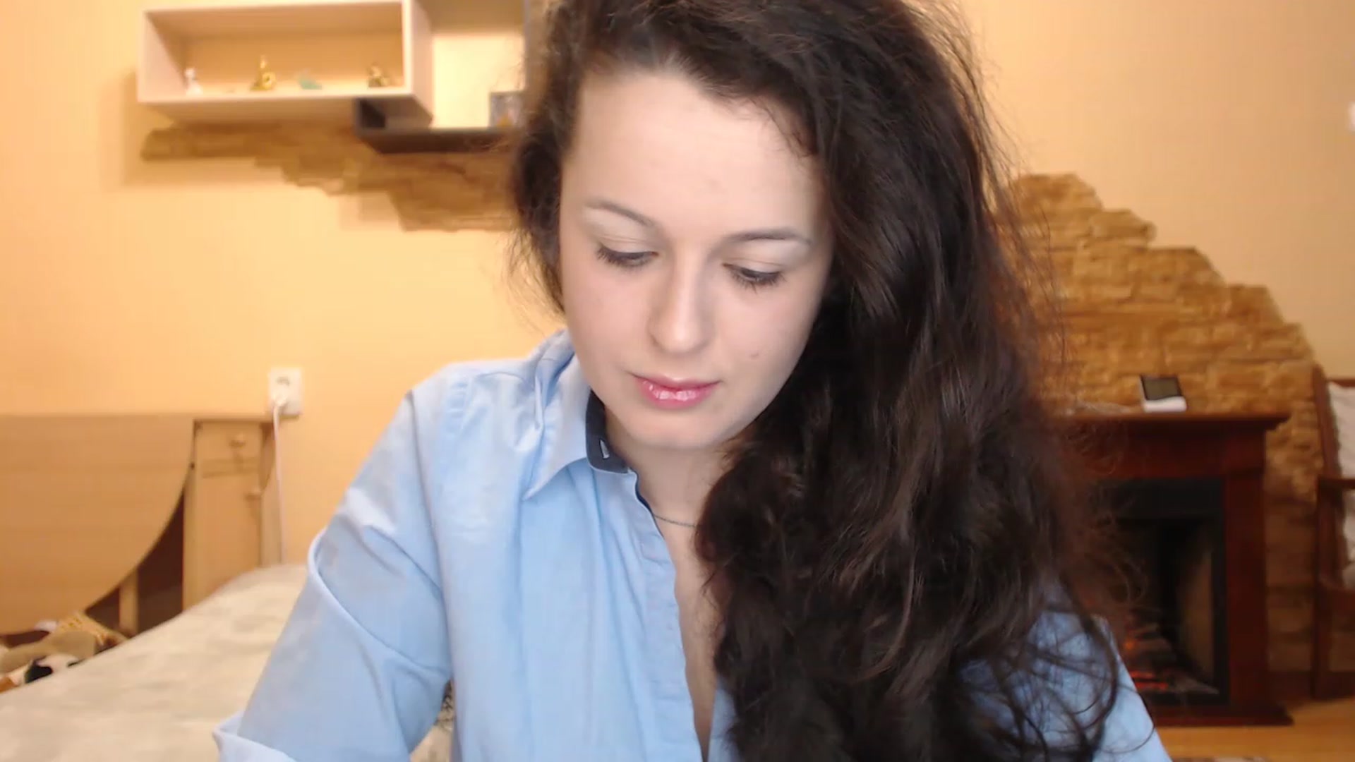 Gallery image thumbnail from Helen_'s myfreecams stream on, 03/16/2023, 17:23 image 6 of 20