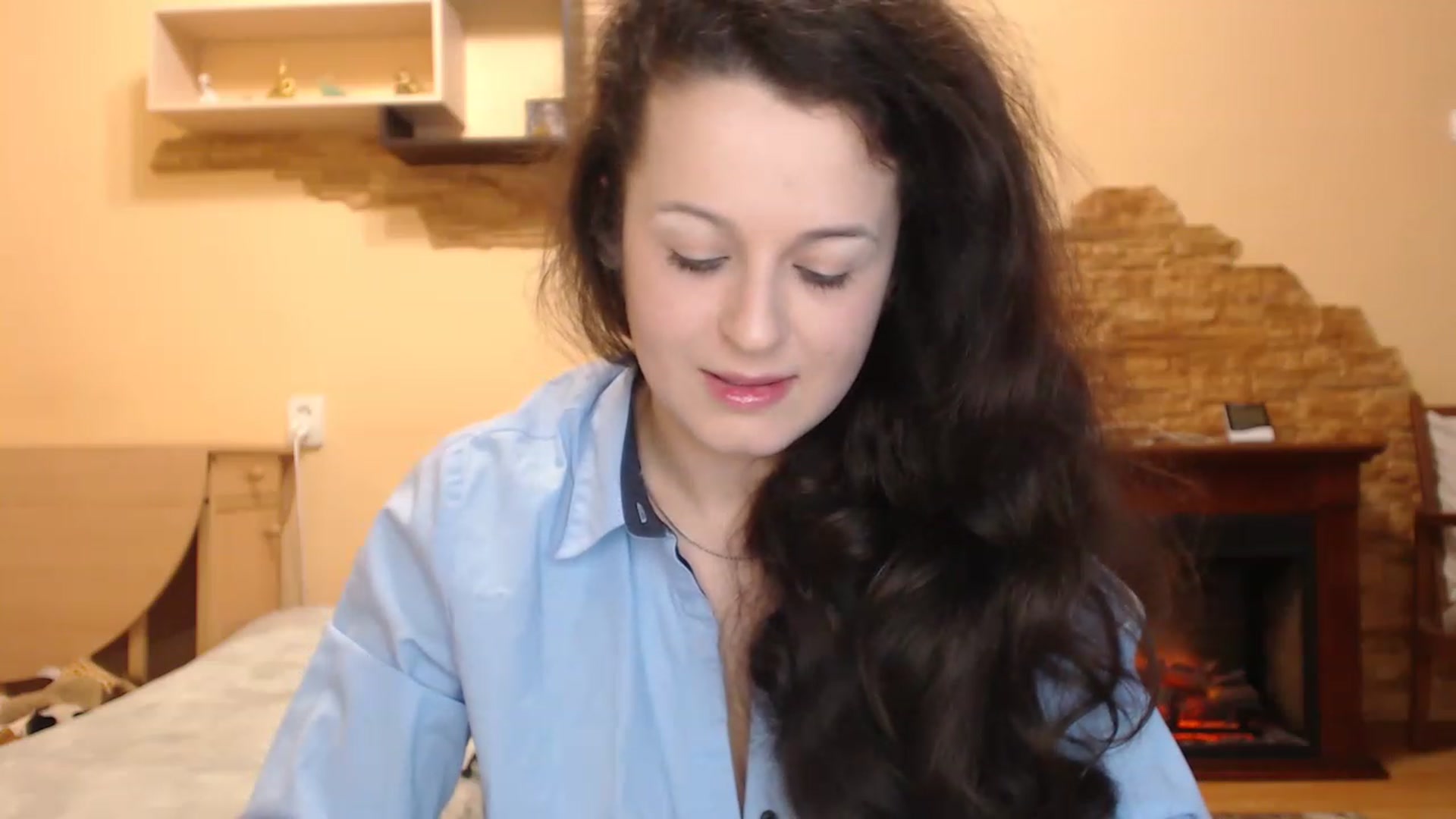 Gallery image thumbnail from Helen_'s myfreecams stream on, 03/16/2023, 17:23 image 10 of 20