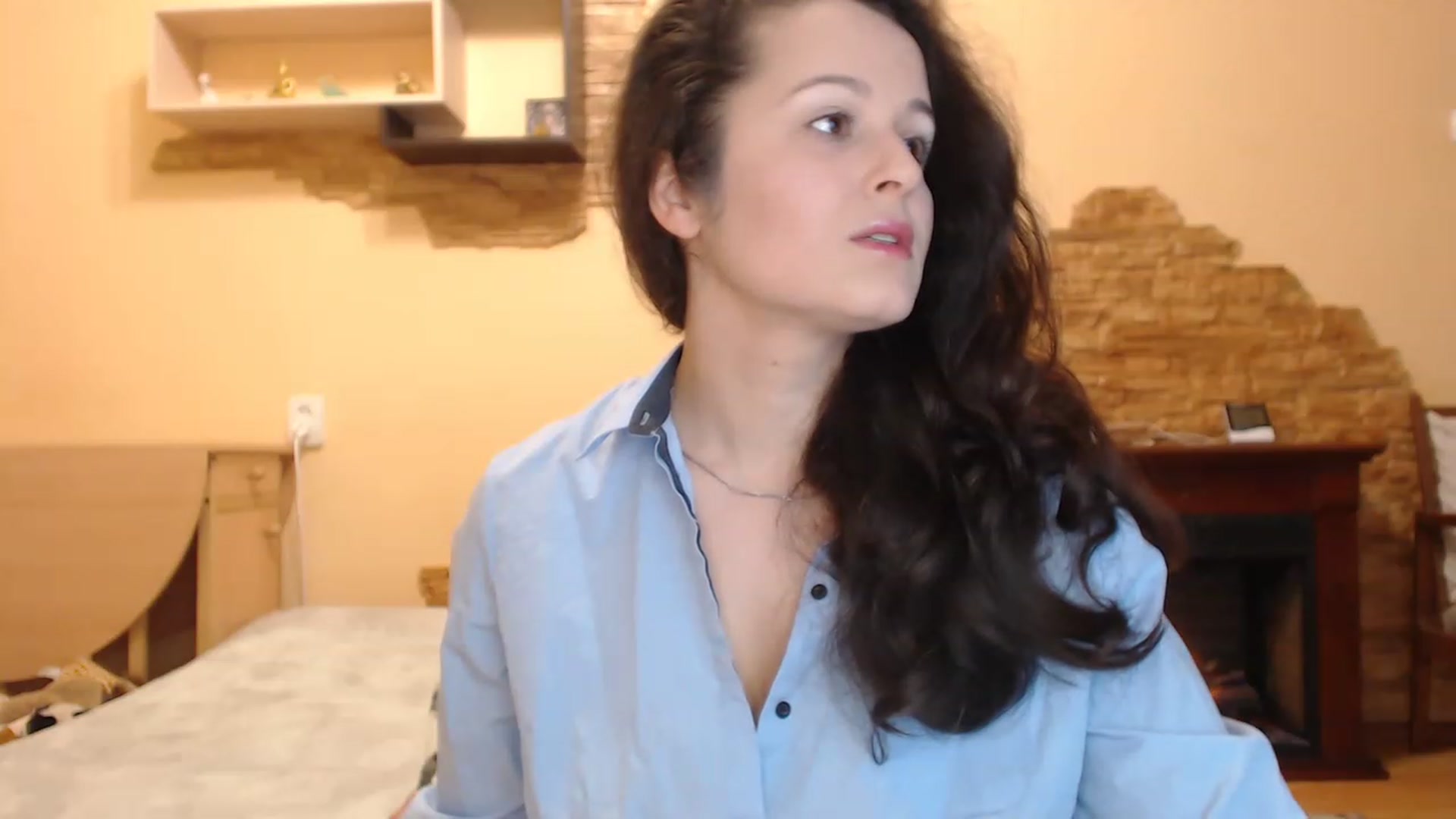 Gallery image thumbnail from Helen_'s myfreecams stream on, 03/16/2023, 17:23 image 4 of 20