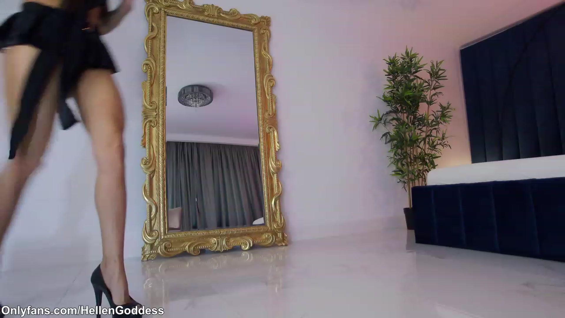 Gallery image thumbnail from Helen_Goddess's myfreecams stream on, 02/11/2023, 14:29 image 16 of 20