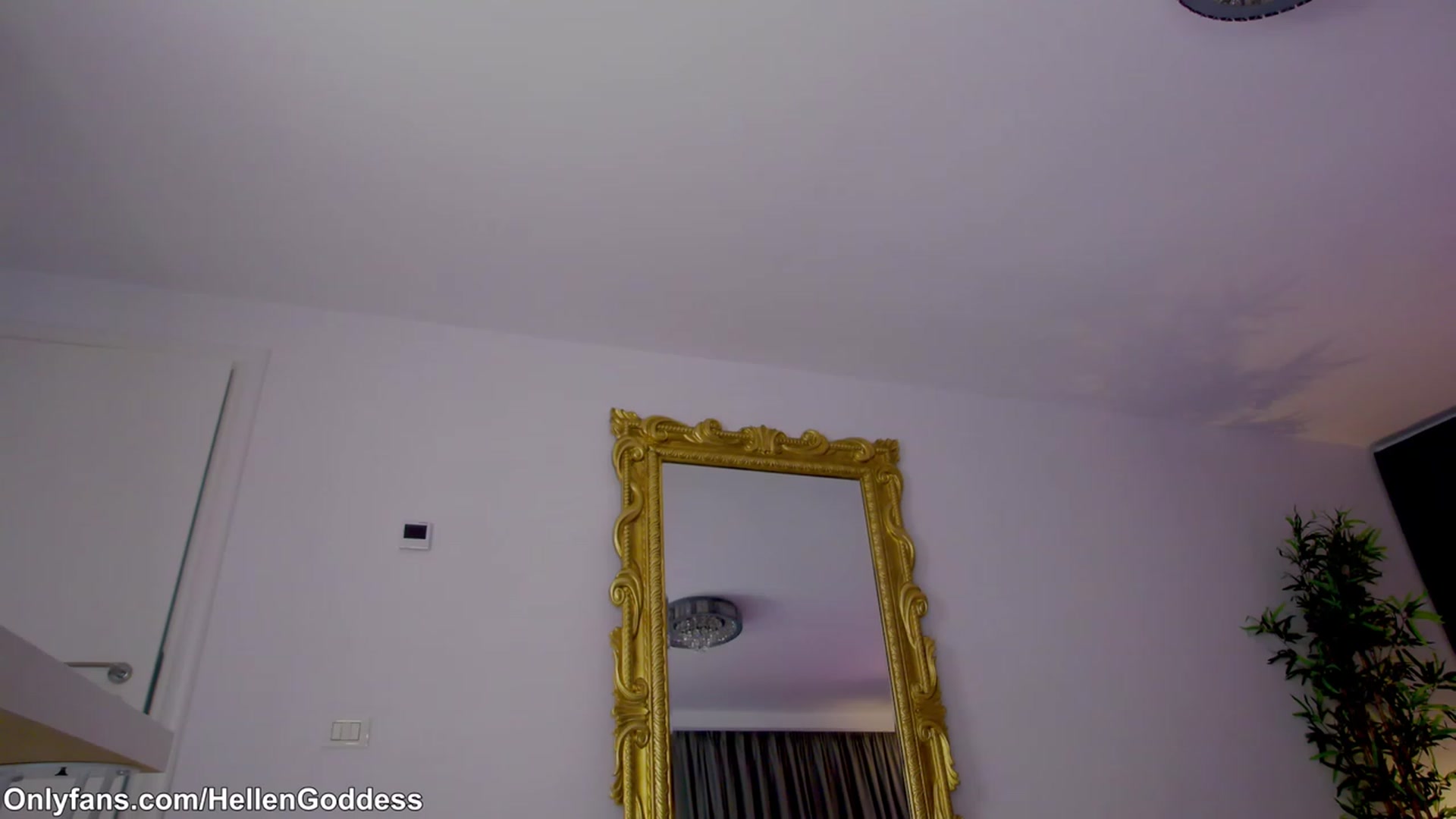 Gallery image thumbnail from Helen_Goddess's myfreecams stream on, 09/04/2023, 20:41 image 14 of 20