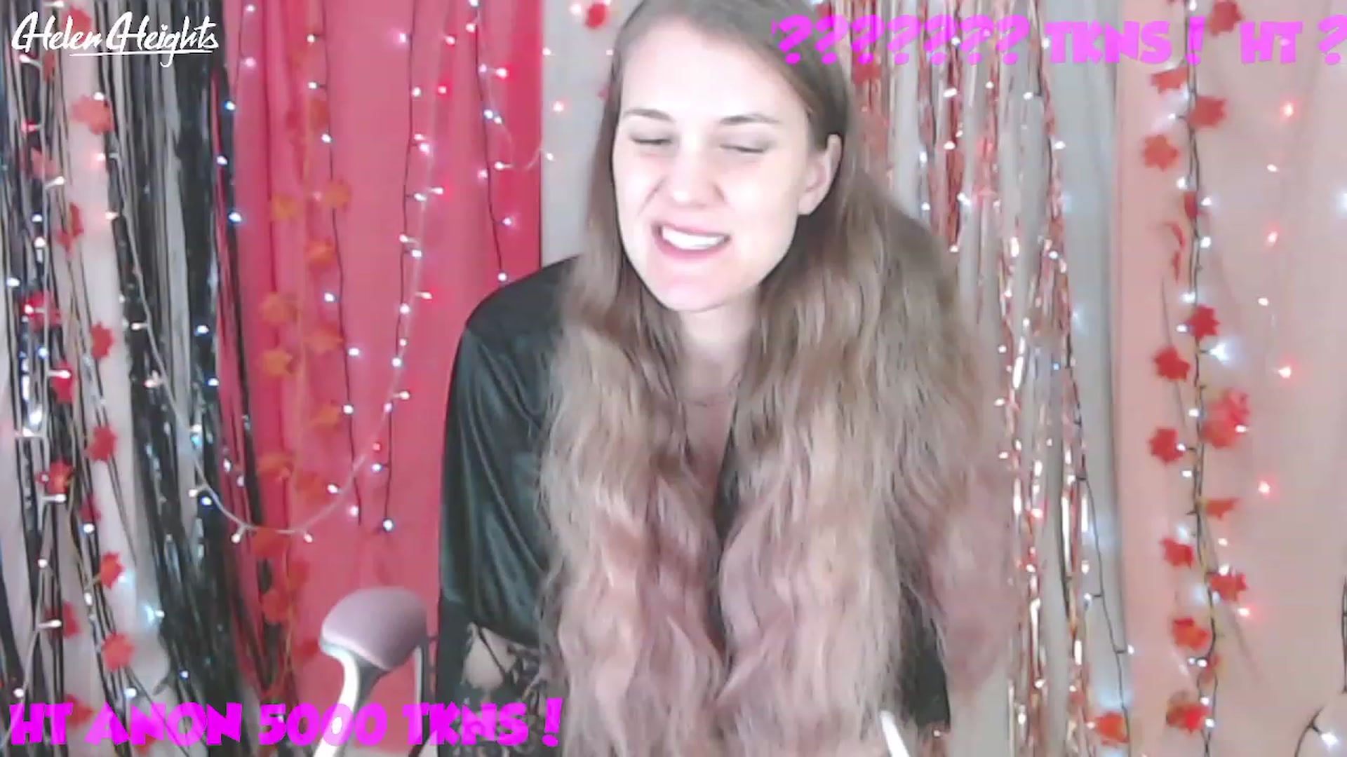 Gallery image thumbnail from Helen_Heights's myfreecams stream on, 12/02/2022, 01:41 image 8 of 20
