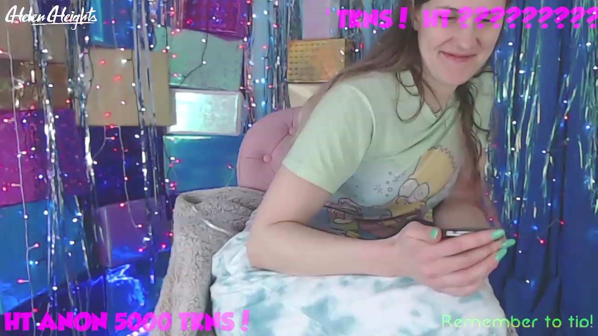 Gallery image thumbnail from Helen_Heights's myfreecams stream on, 12/07/2022, 01:05 image 15 of 20
