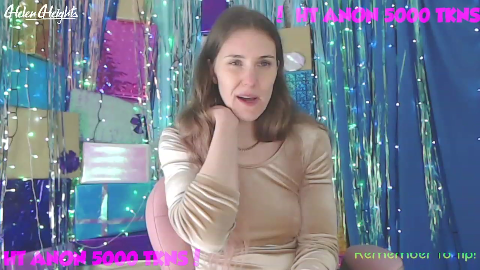 Gallery image thumbnail from Helen_Heights's myfreecams stream on, 12/09/2022, 03:01 image 19 of 20