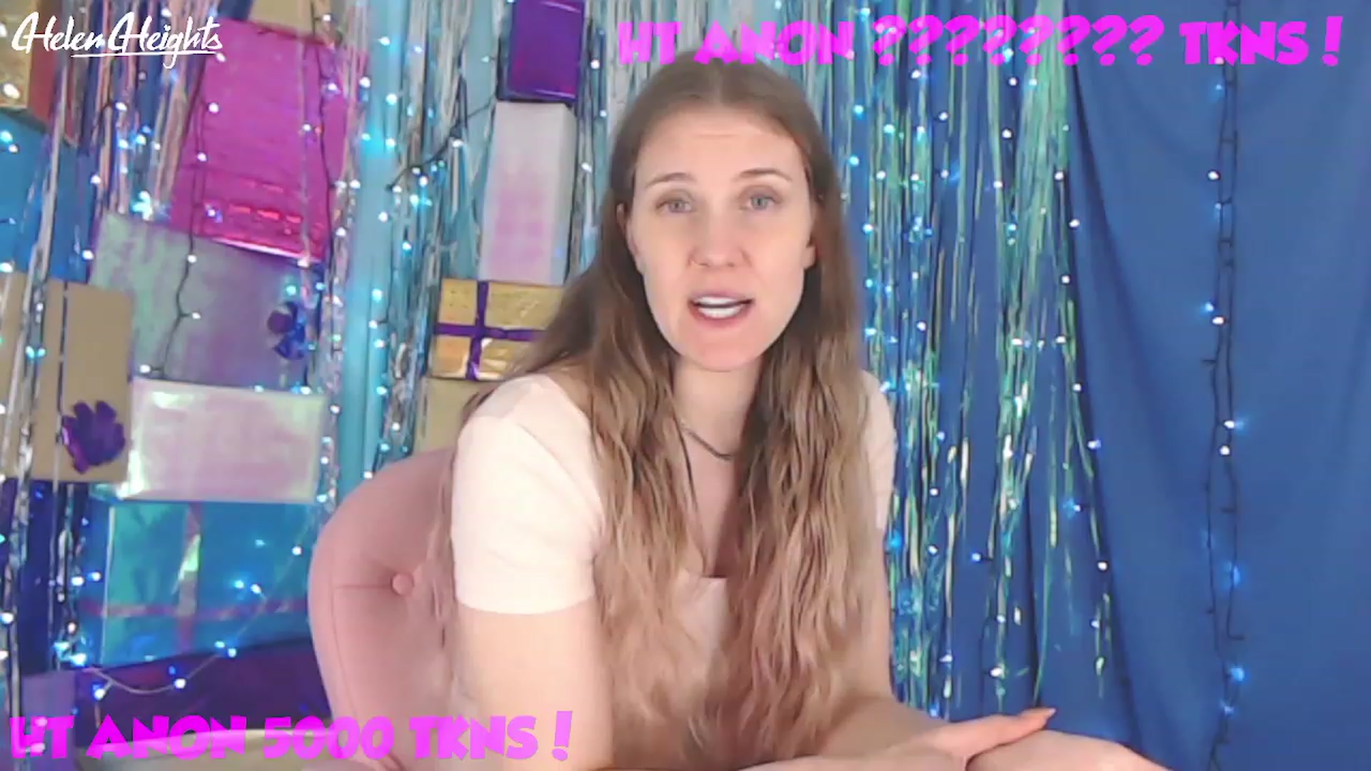 Gallery image thumbnail from Helen_Heights's myfreecams stream on, 12/22/2022, 02:37 image 8 of 20