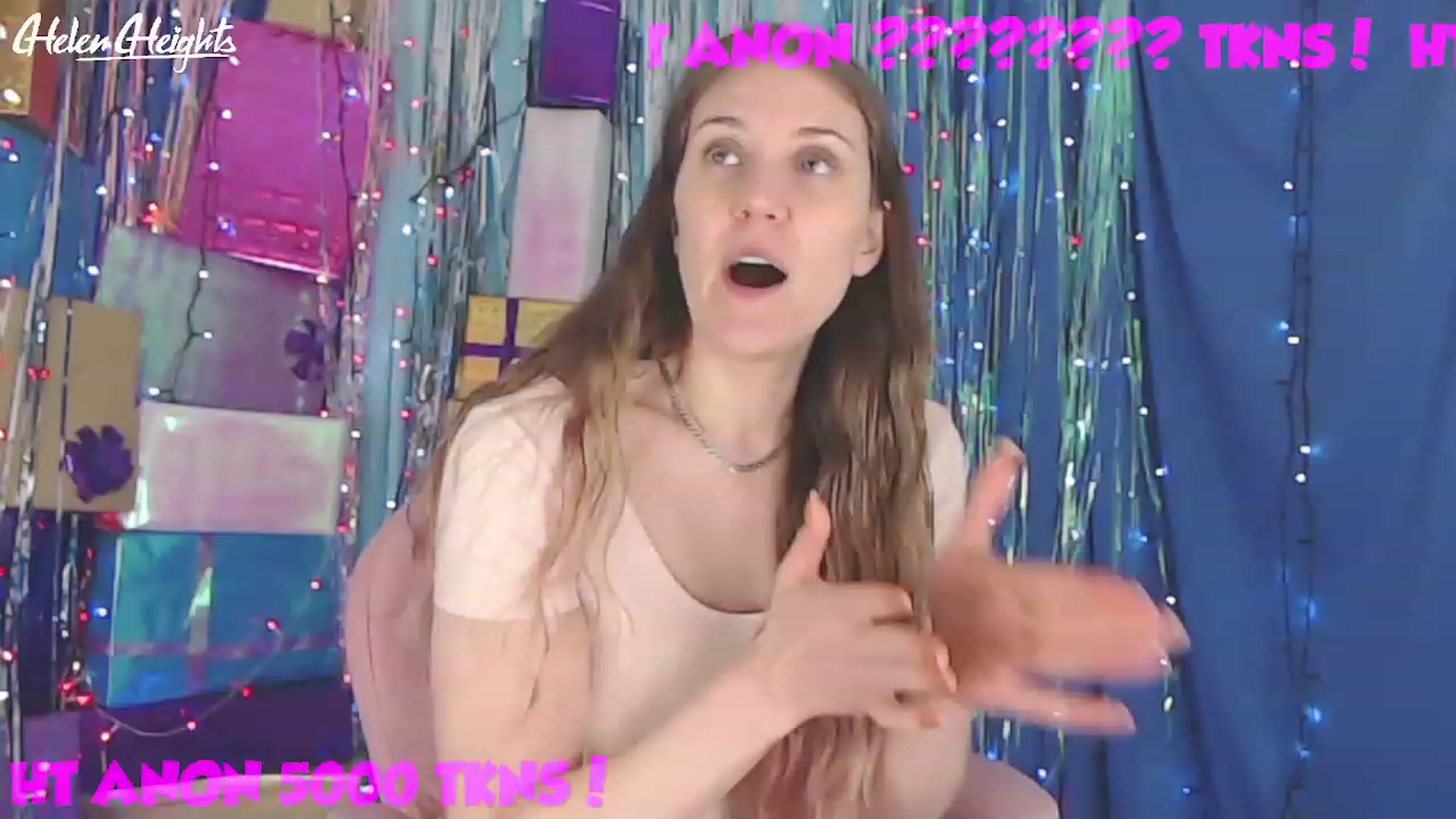 Gallery image thumbnail from Helen_Heights's myfreecams stream on, 12/22/2022, 02:37 image 1 of 20