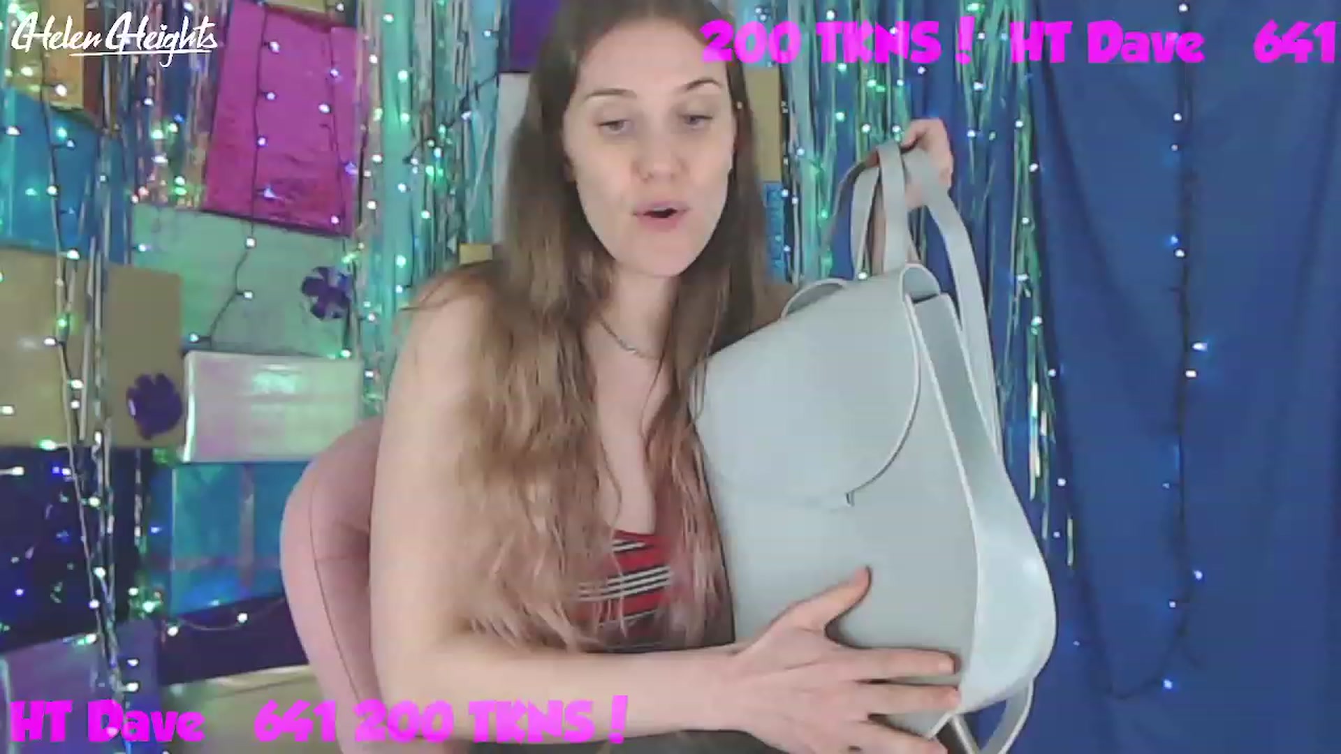 Gallery image thumbnail from Helen_Heights's myfreecams stream on, 01/05/2023, 24:14 image 11 of 20