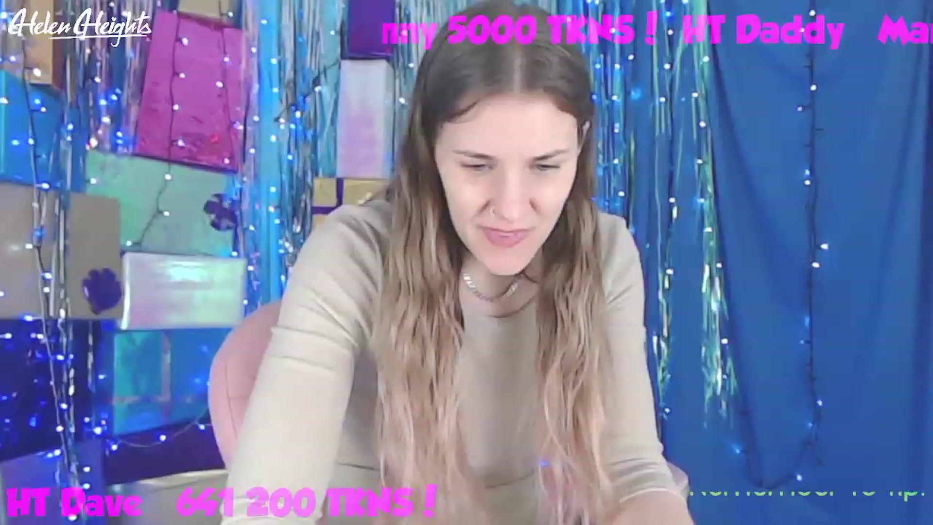 Gallery image thumbnail from Helen_Heights's myfreecams stream on, 01/07/2023, 02:10 image 7 of 20