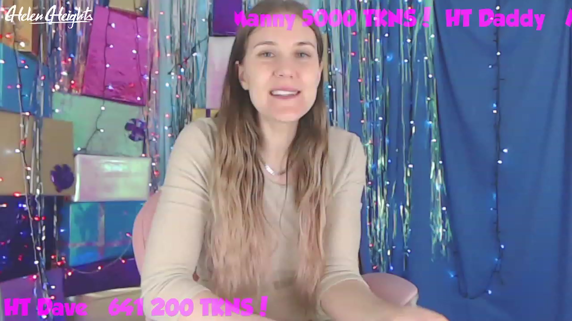 Gallery image thumbnail from Helen_Heights's myfreecams stream on, 01/07/2023, 02:10 image 8 of 20
