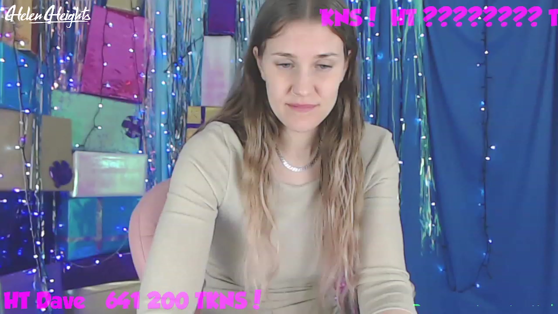 Gallery image thumbnail from Helen_Heights's myfreecams stream on, 01/07/2023, 02:10 image 3 of 20
