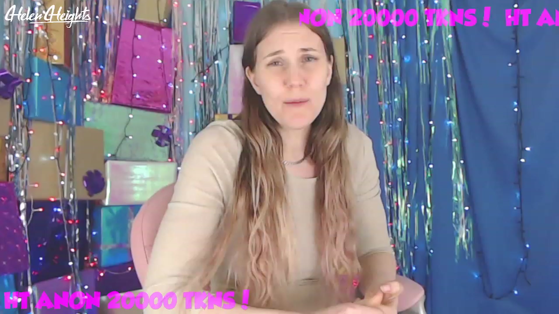 Gallery image thumbnail from Helen_Heights's myfreecams stream on, 01/07/2023, 03:09 image 13 of 20