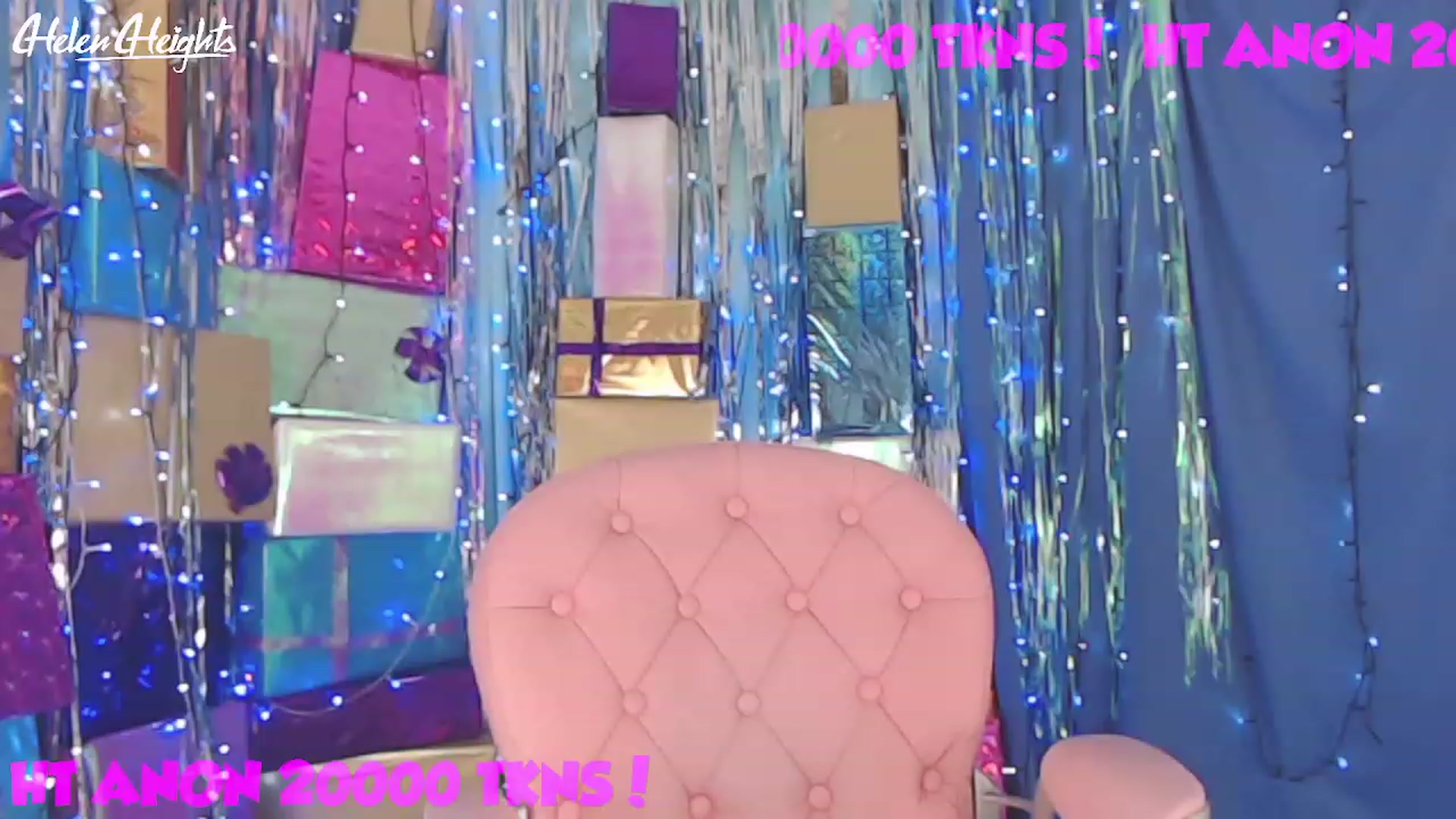 Gallery image thumbnail from Helen_Heights's myfreecams stream on, 01/07/2023, 03:09 image 4 of 20
