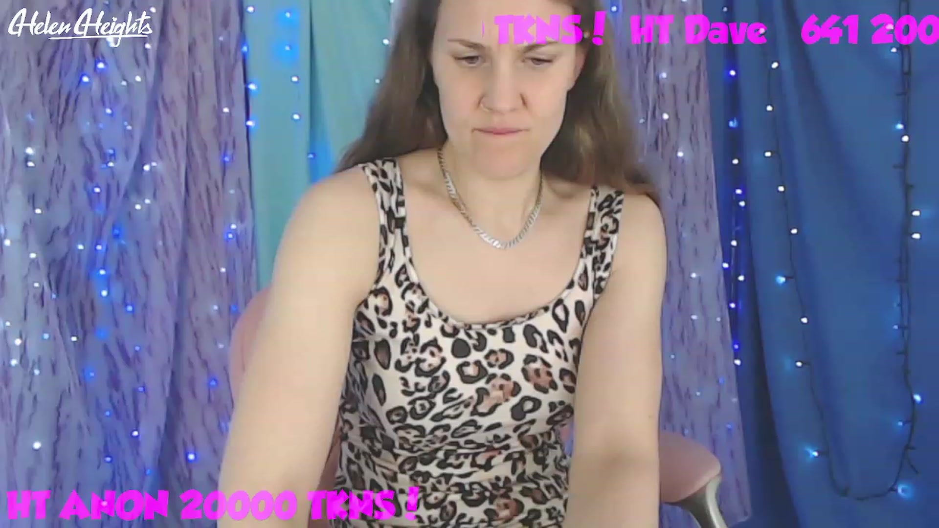 Gallery image thumbnail from Helen_Heights's myfreecams stream on, 01/12/2023, 02:37 image 14 of 20