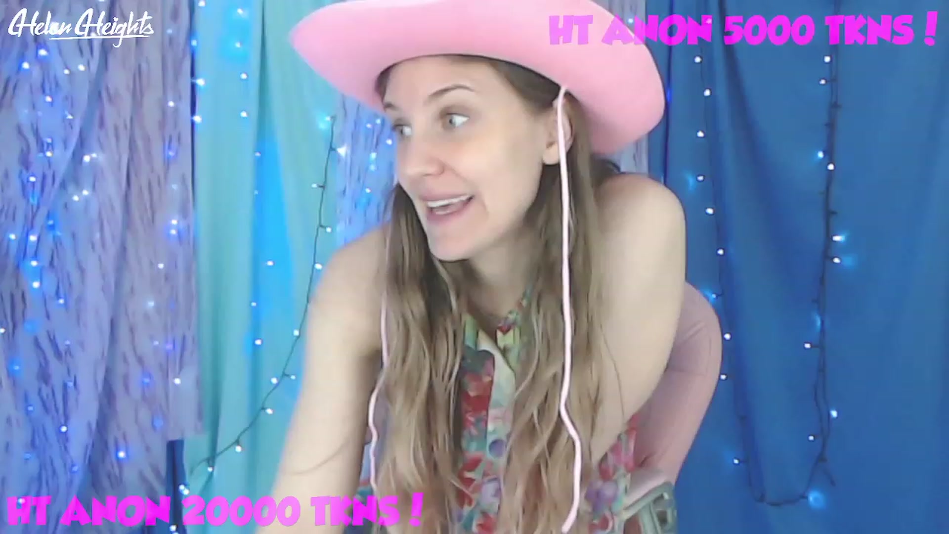Gallery image thumbnail from Helen_Heights's myfreecams stream on, 01/14/2023, 03:22 image 6 of 20