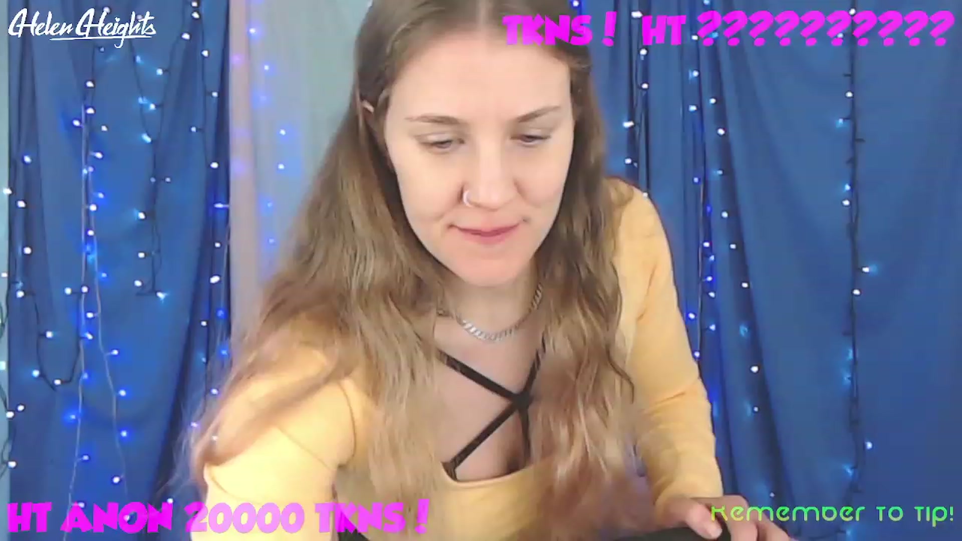 Gallery image thumbnail from Helen_Heights's myfreecams stream on, 01/20/2023, 02:31 image 5 of 20