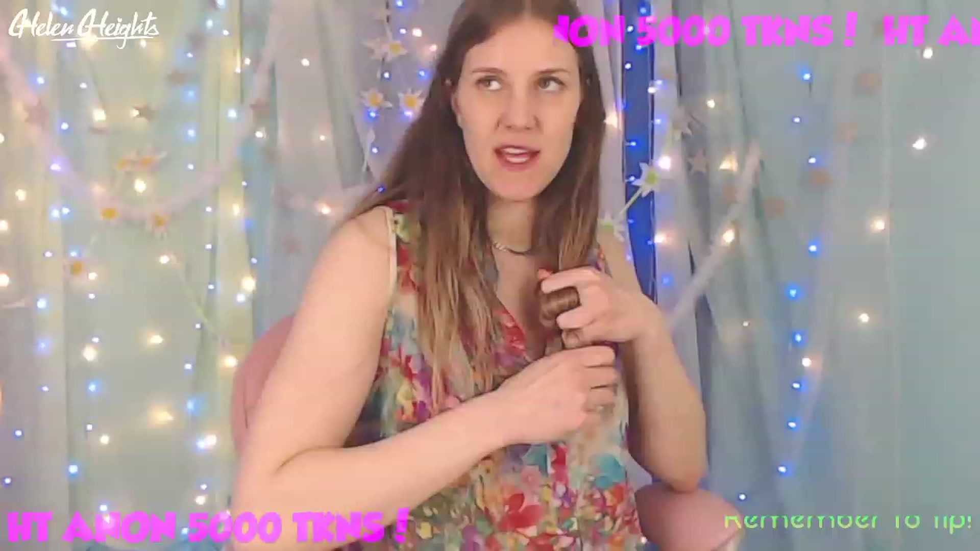 Gallery image thumbnail from Helen_Heights's myfreecams stream on, 02/24/2023, 03:27 image 9 of 20