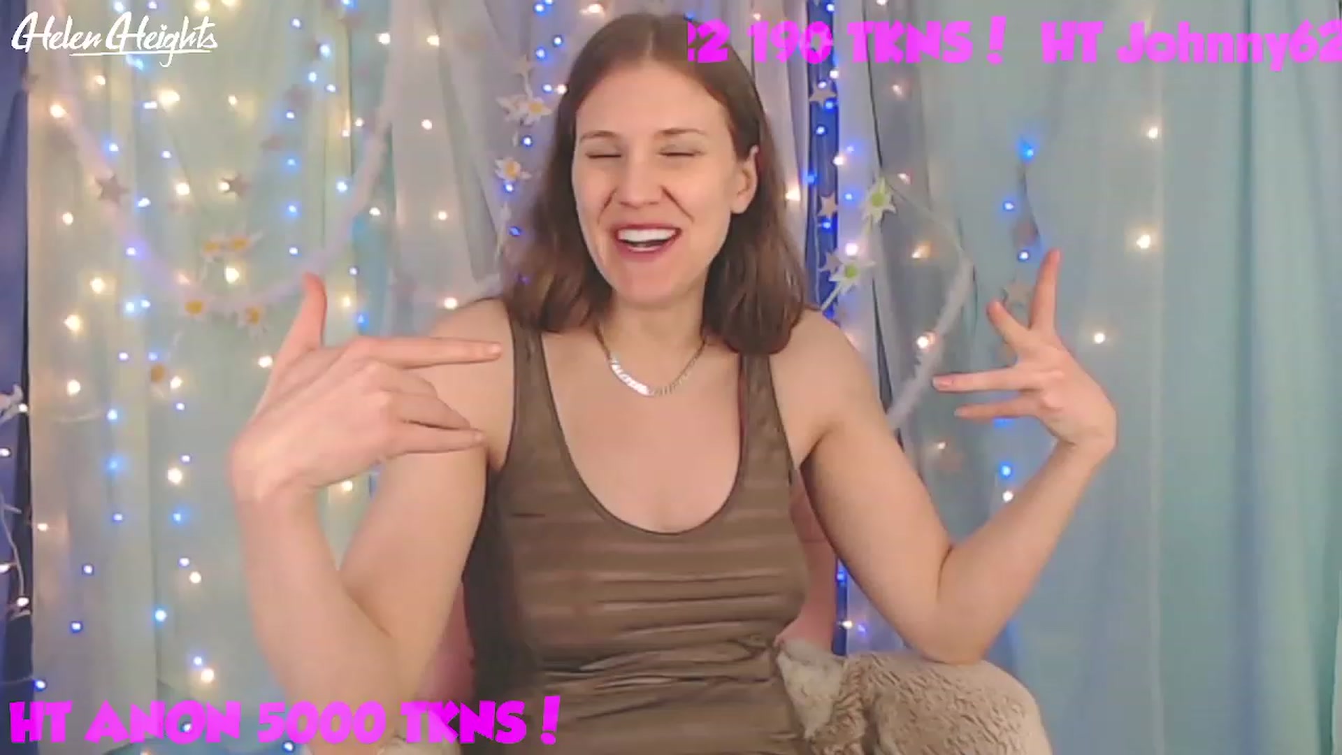 Gallery image thumbnail from Helen_Heights's myfreecams stream on, 03/01/2023, 02:23 image 3 of 20