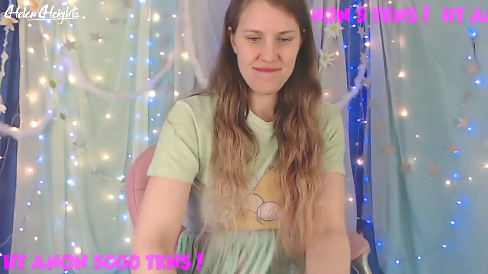 Gallery image thumbnail from Helen_Heights's myfreecams stream on, 03/10/2023, 03:11 image 2 of 20