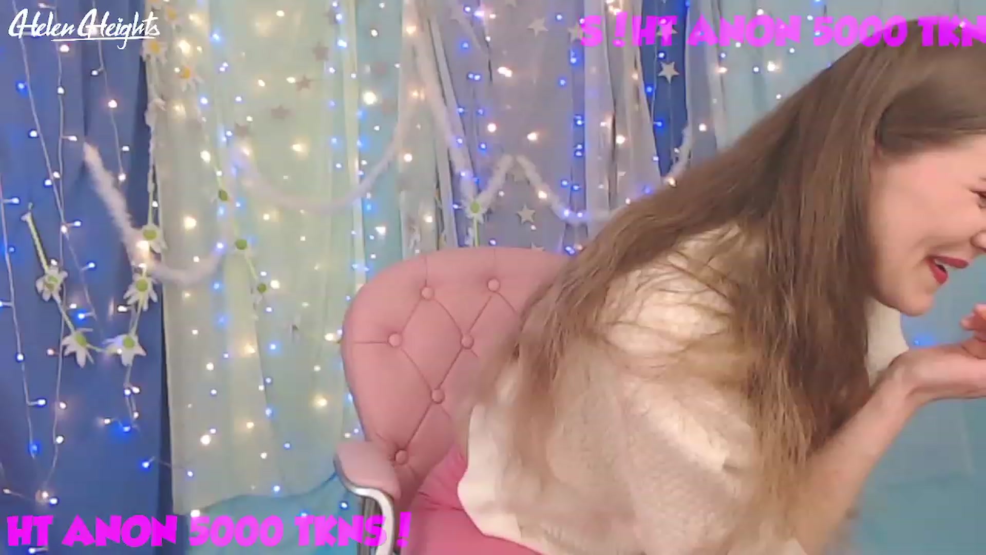 Gallery image thumbnail from Helen_Heights's myfreecams stream on, 03/30/2023, 02:03 image 3 of 20