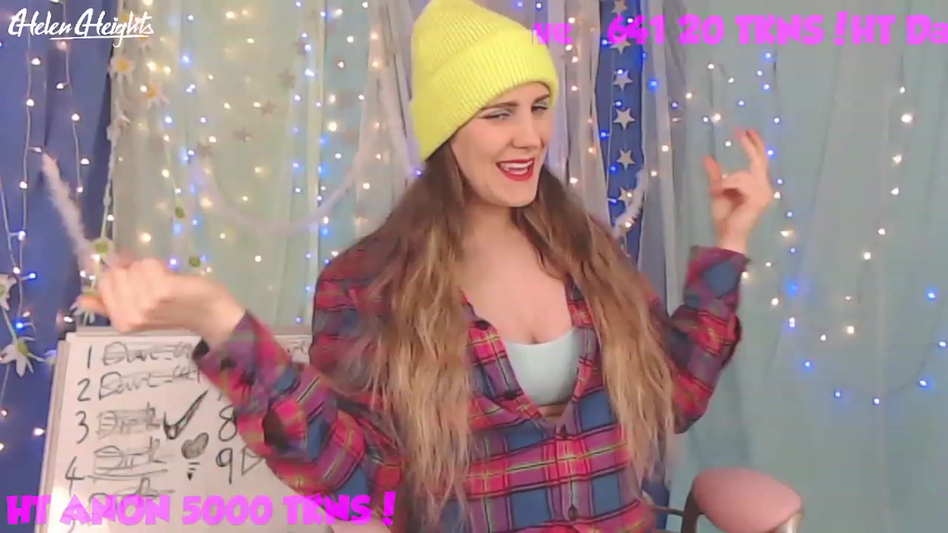 Gallery image thumbnail from Helen_Heights's myfreecams stream on, 03/31/2023, 01:28 image 3 of 20