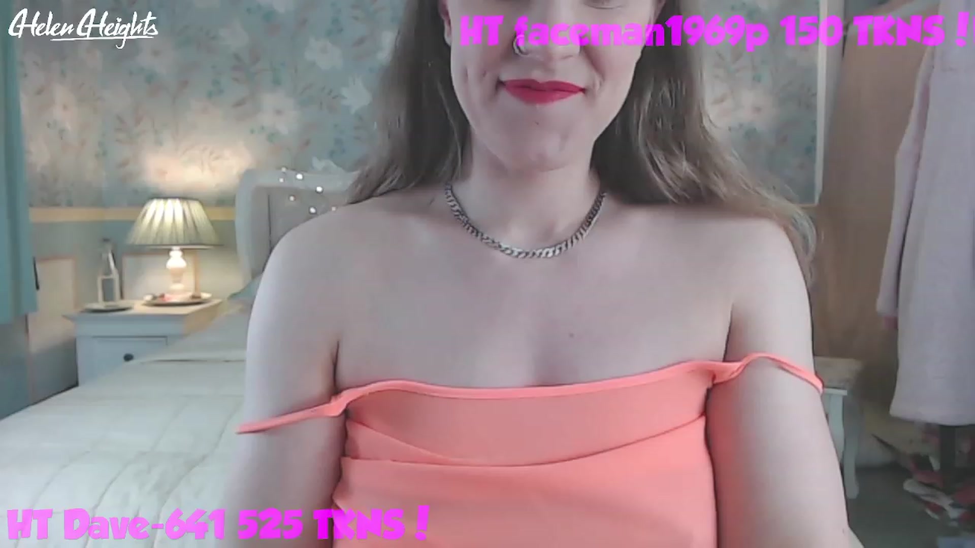 Gallery image thumbnail from Helen_Heights's myfreecams stream on, 04/18/2023, 24:08 image 7 of 20