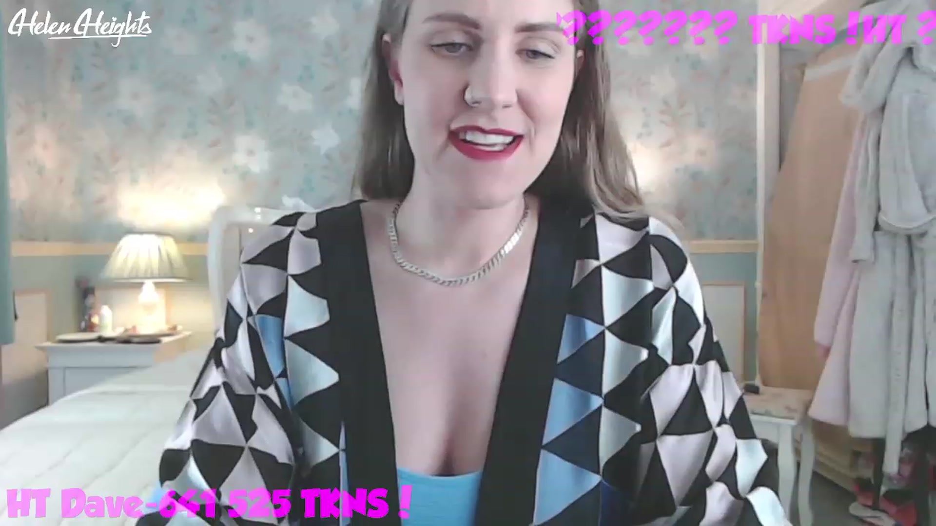 Gallery image thumbnail from Helen_Heights's myfreecams stream on, 04/20/2023, 24:06 image 16 of 20