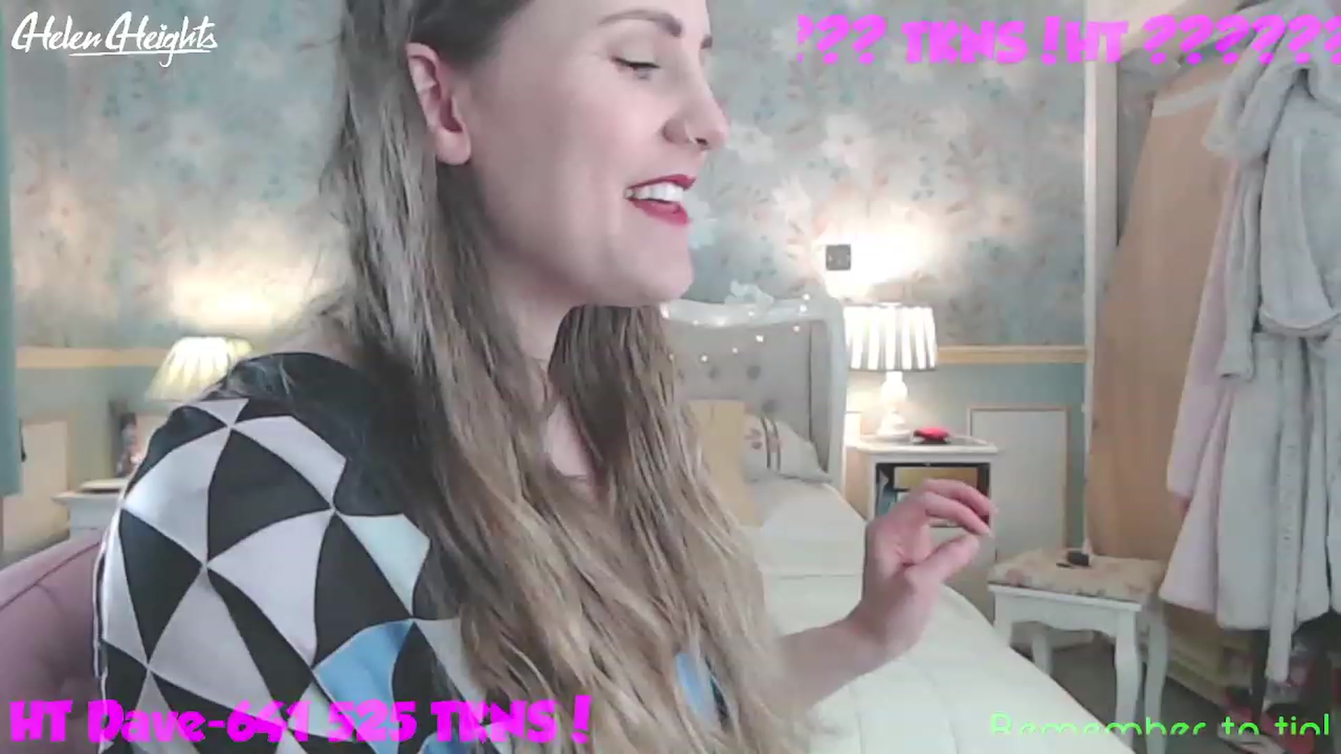 Gallery image thumbnail from Helen_Heights's myfreecams stream on, 04/20/2023, 24:06 image 12 of 20